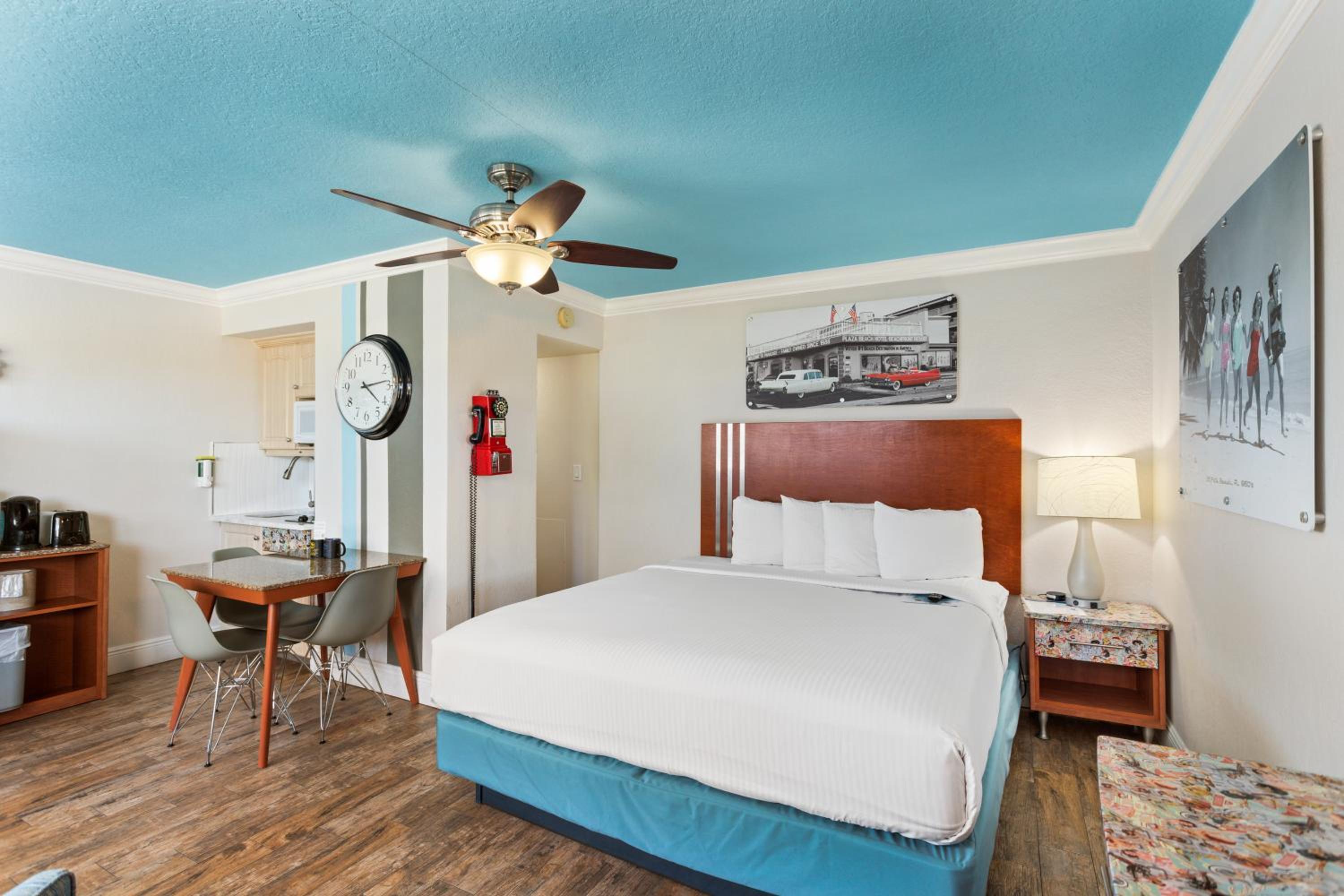 Superior Gulf View Suite: 1 King Bed - Photo 2