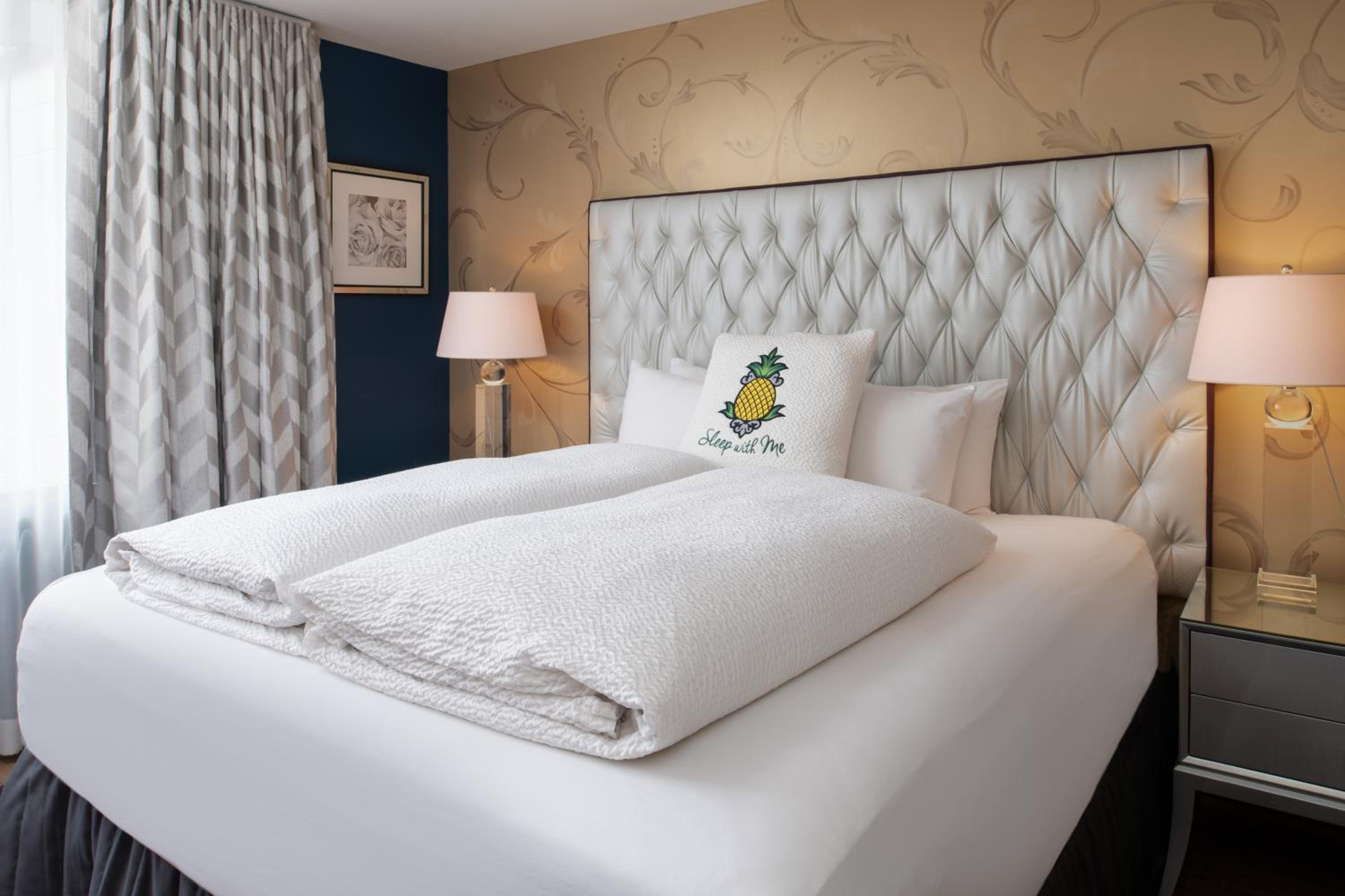 Suite of Roses Mobility Accessible w/Roll-in Shower