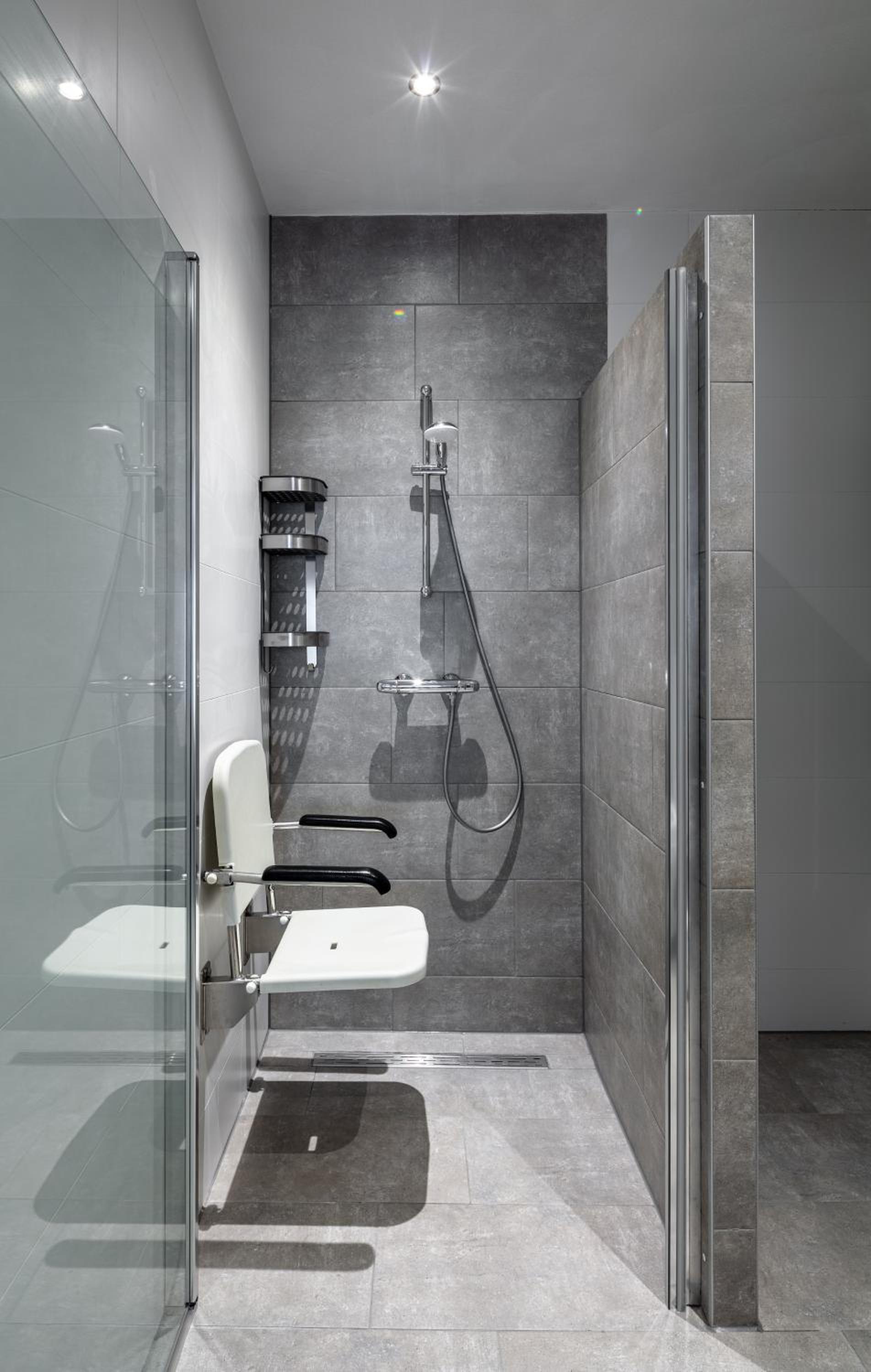 Double or Twin Room - Disability Access - Photo 3