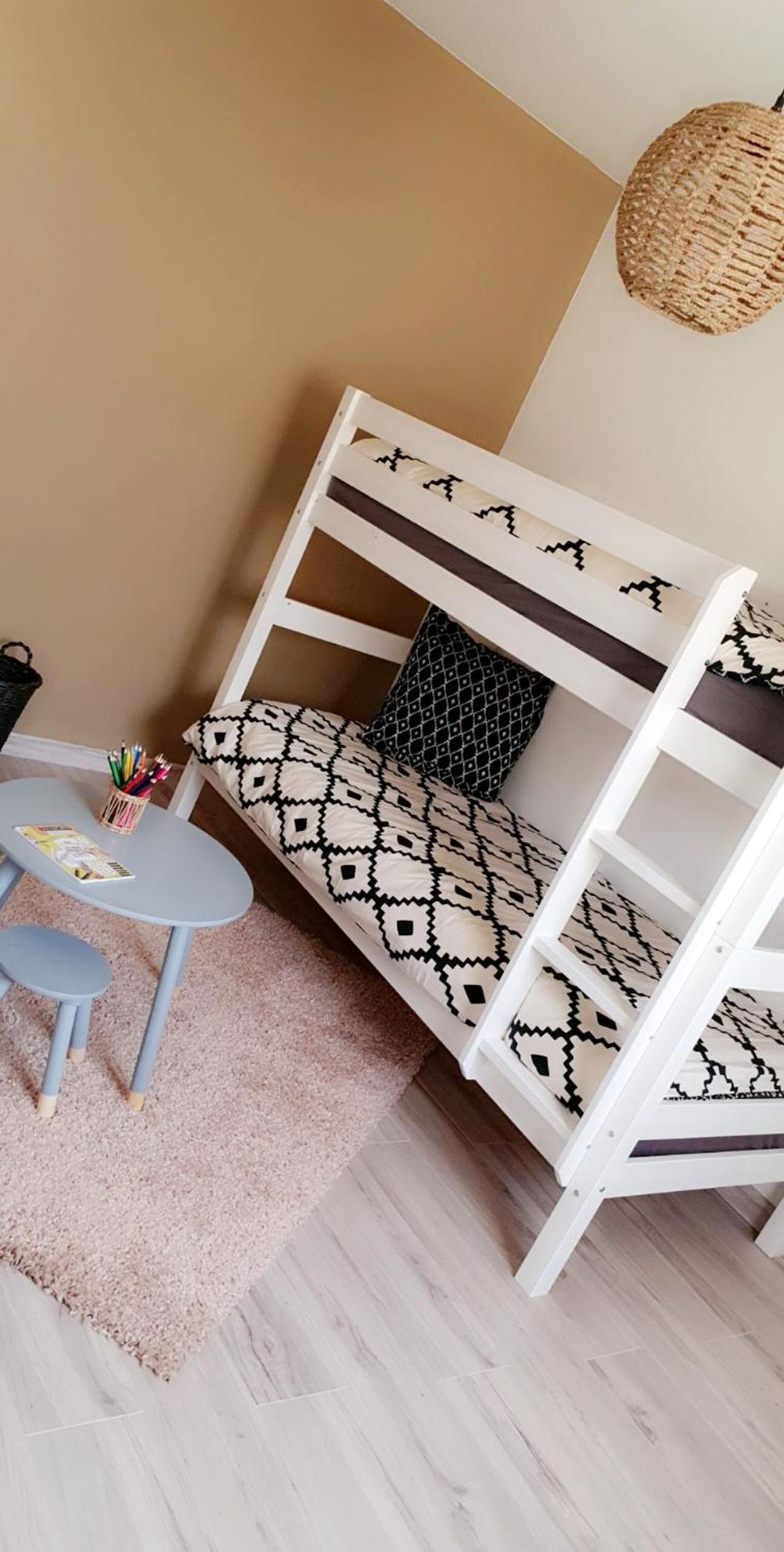 Family Room - Photo 5