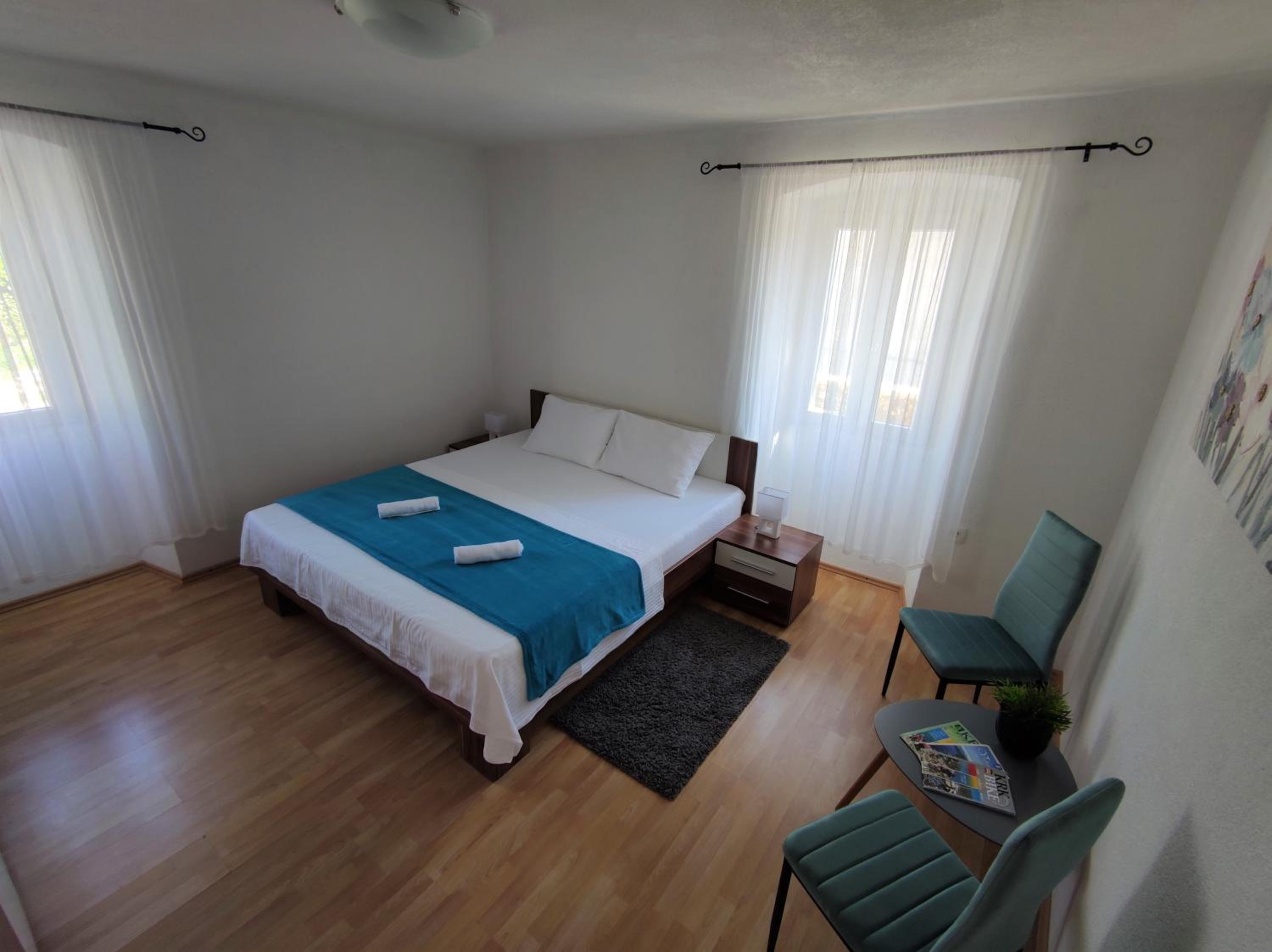 Two-Bedroom Apartment photo 3