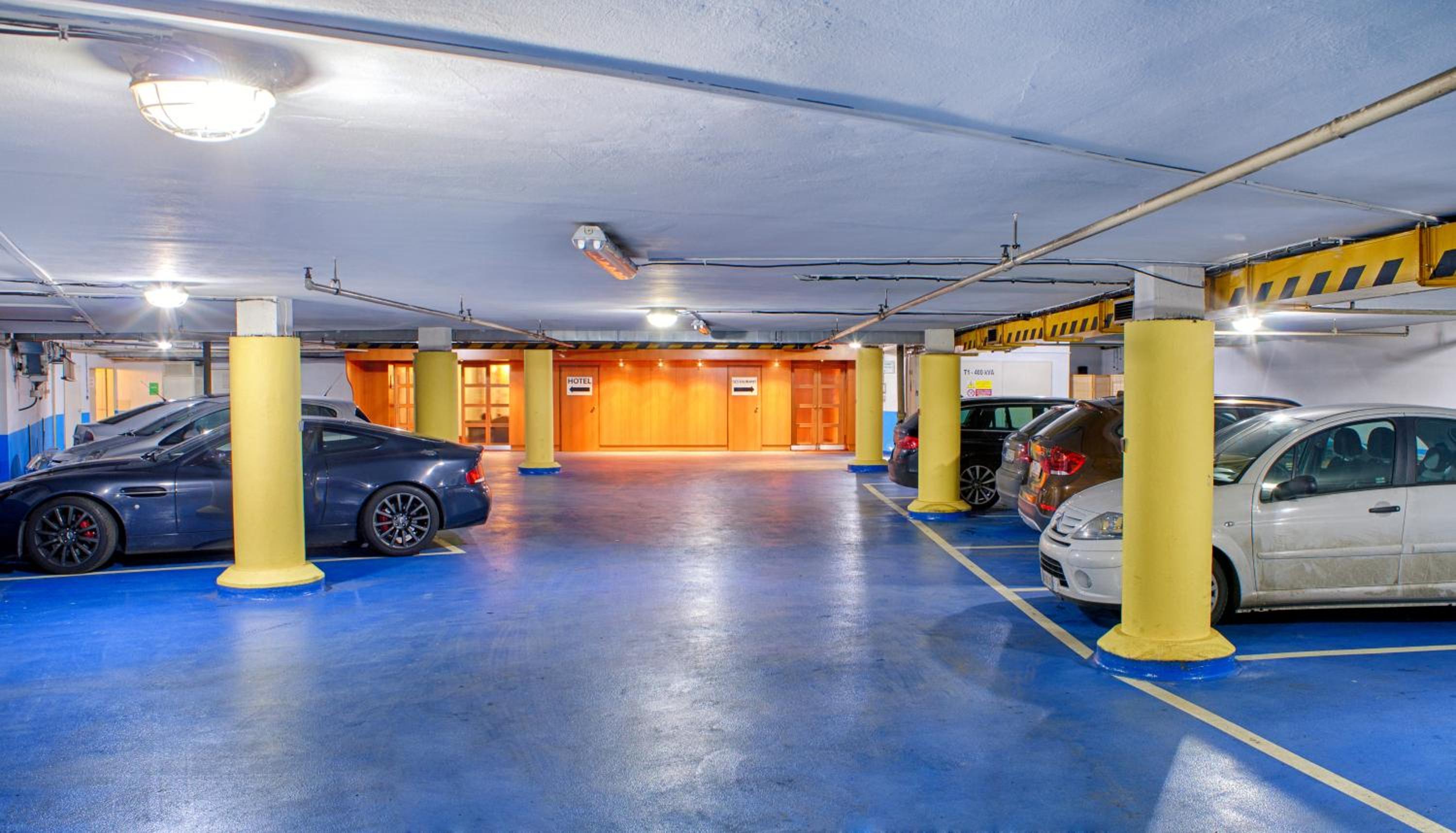 Deluxe Double Room With Free Parking