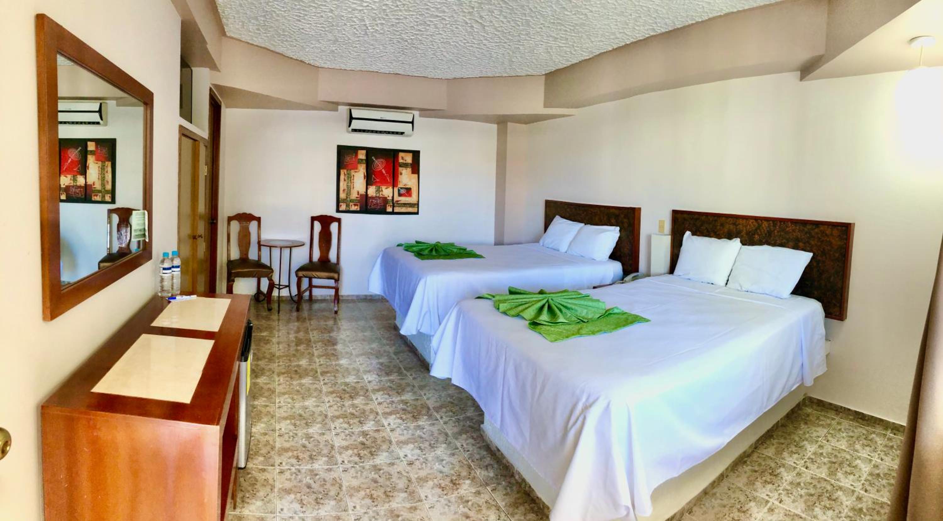 Double or Twin Room photo 2