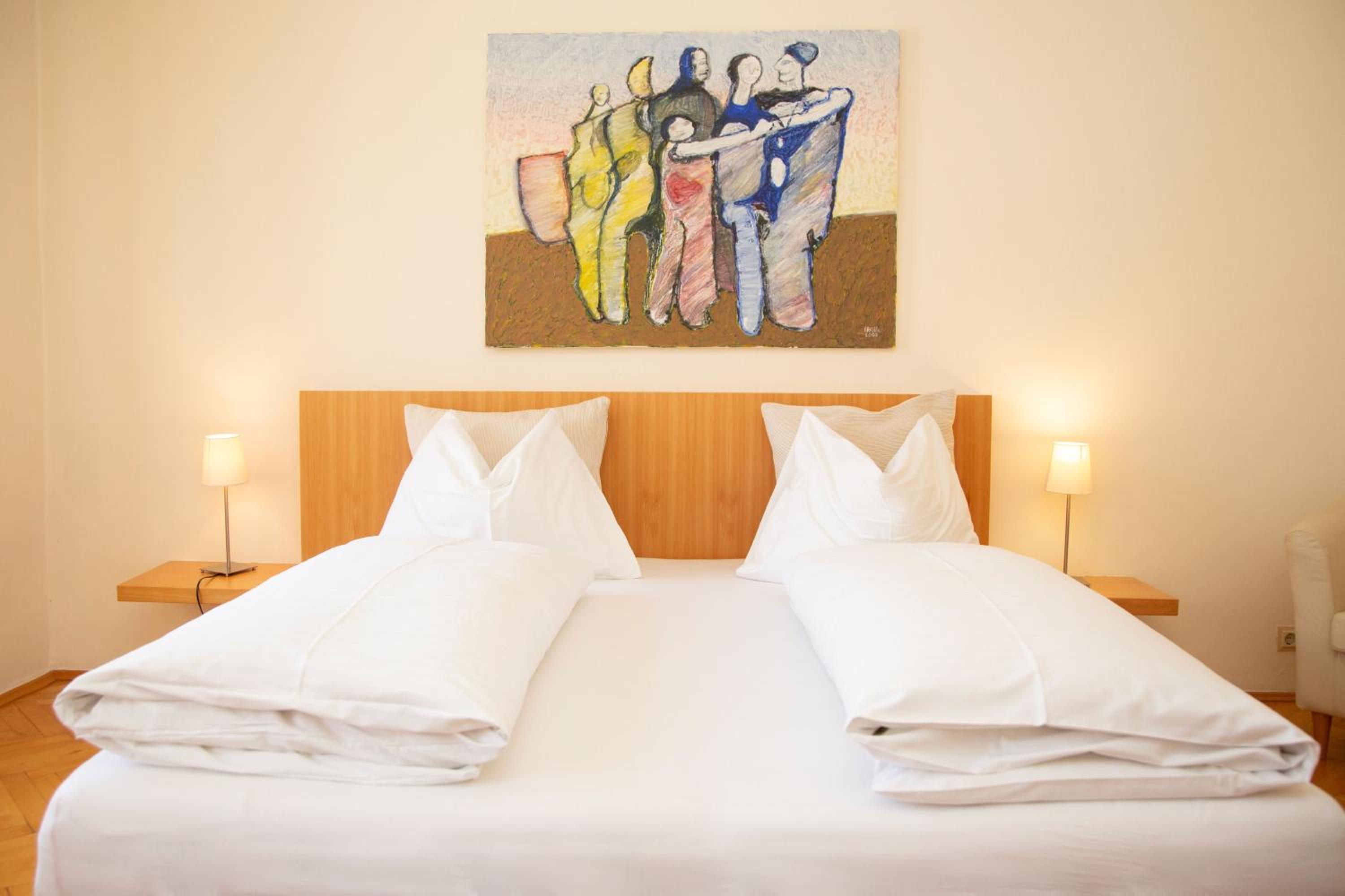 Suite photo 1