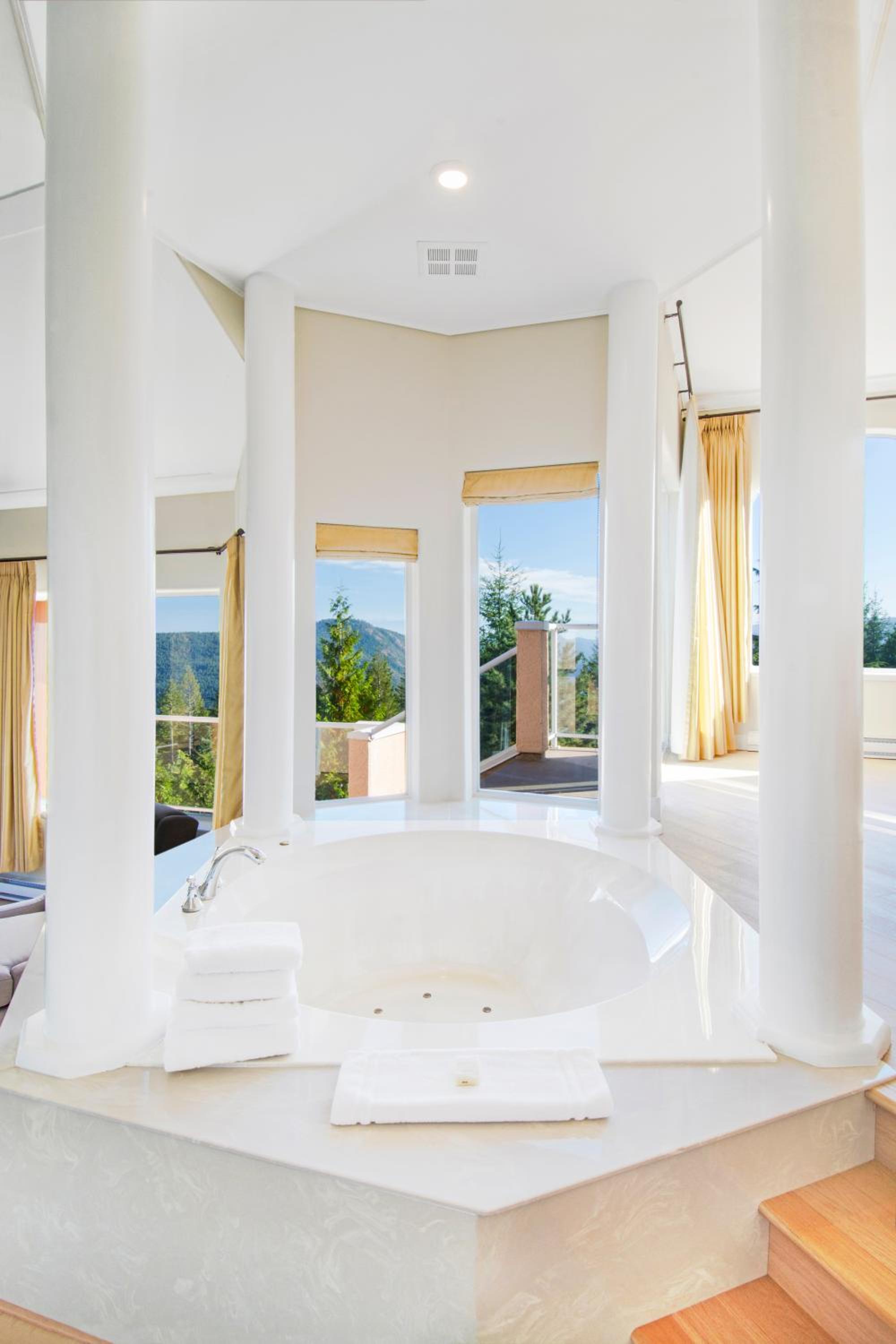 Master Suite photo 2