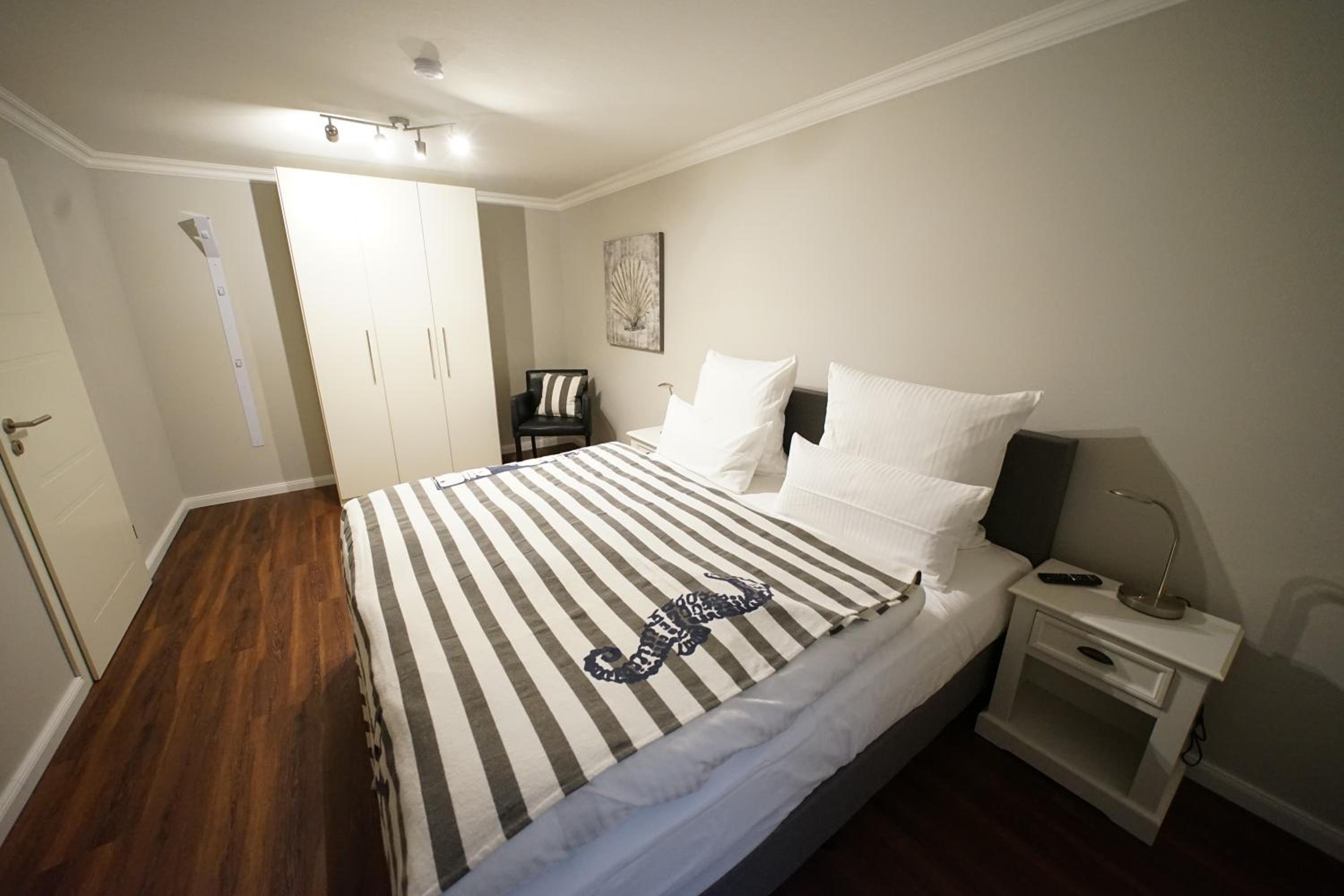 Deluxe Apartment photo 3