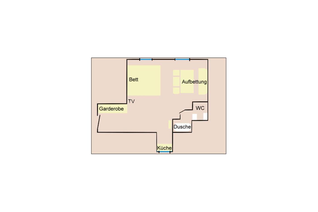 Family Room with Terrace - Photo 3