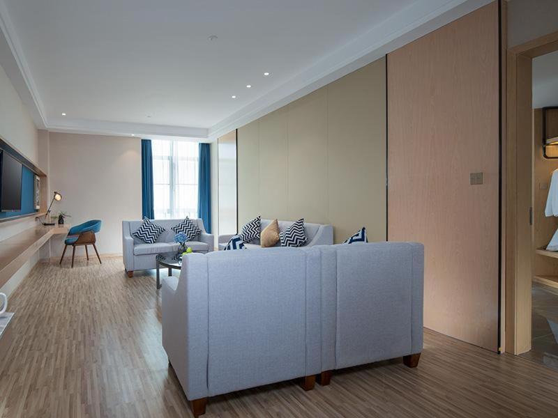 KY Suite photo 1