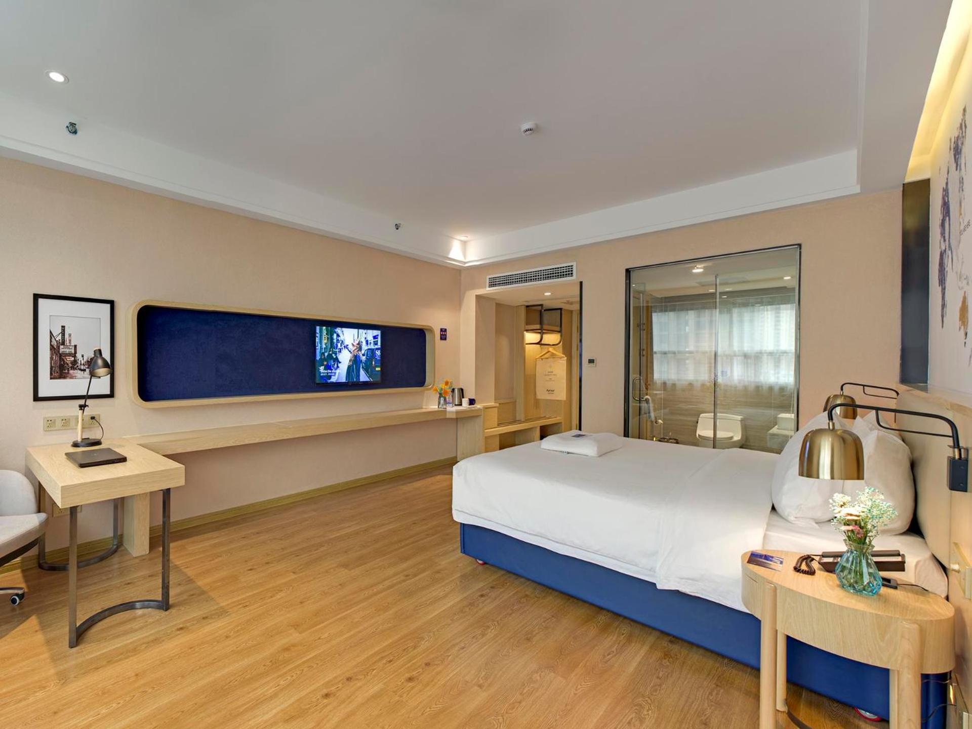 KY King Room