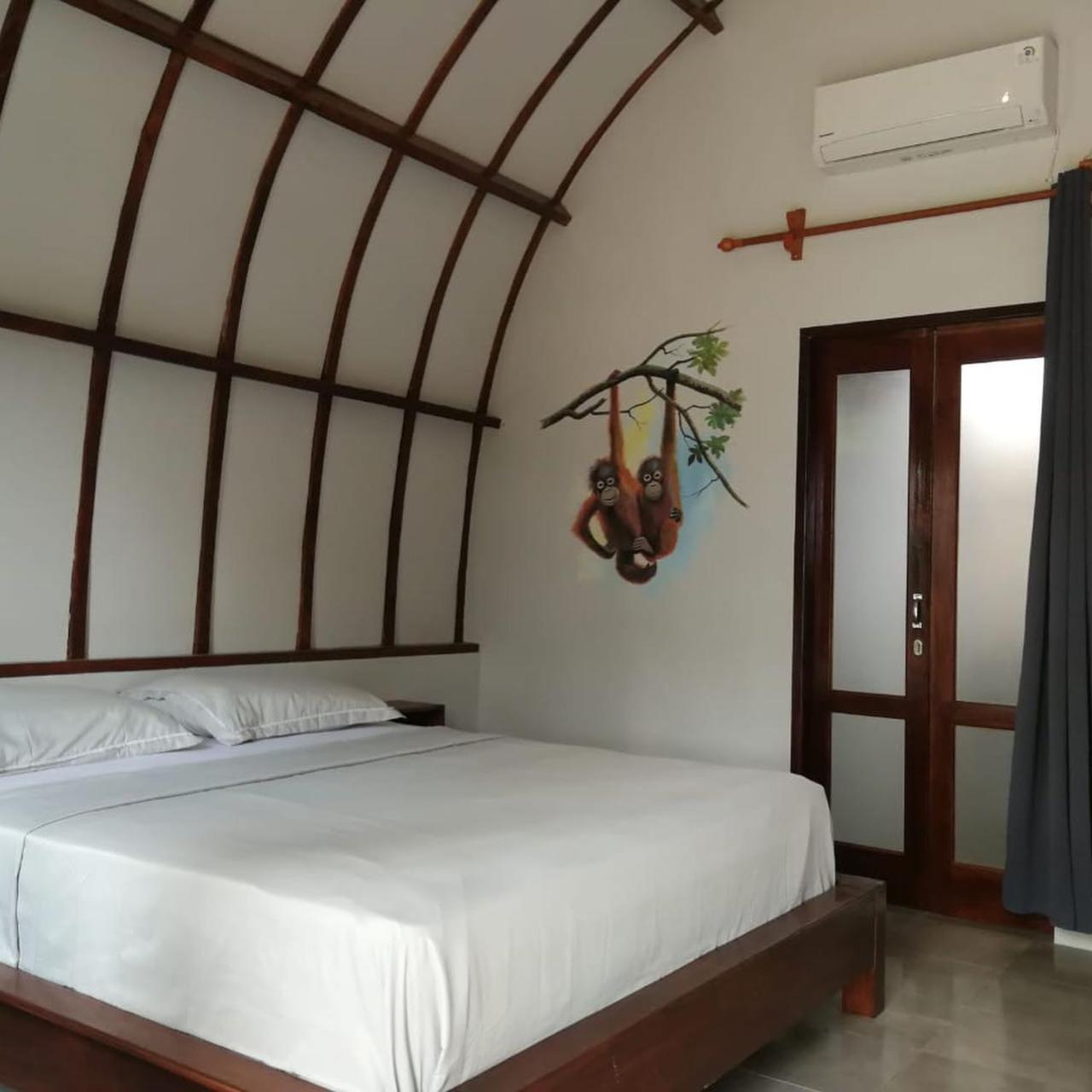 Deluxe Bungalow with Garden View - Photo 1