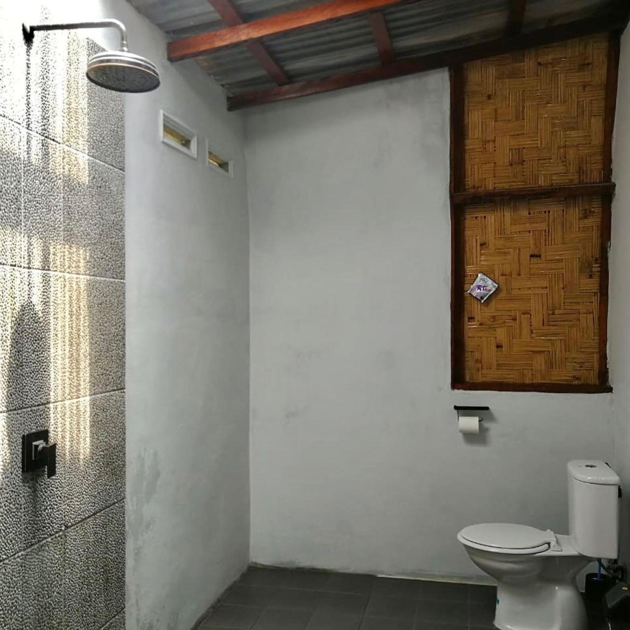 Deluxe Bungalow with Garden View - Photo 7