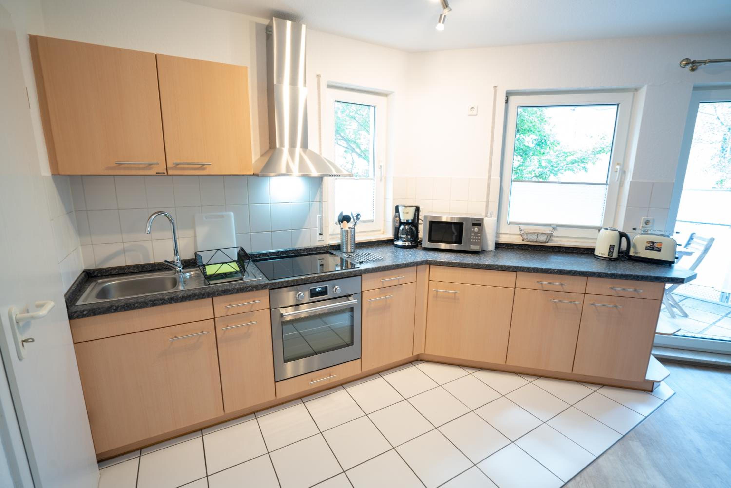 One-Bedroom Apartment - Photo 8