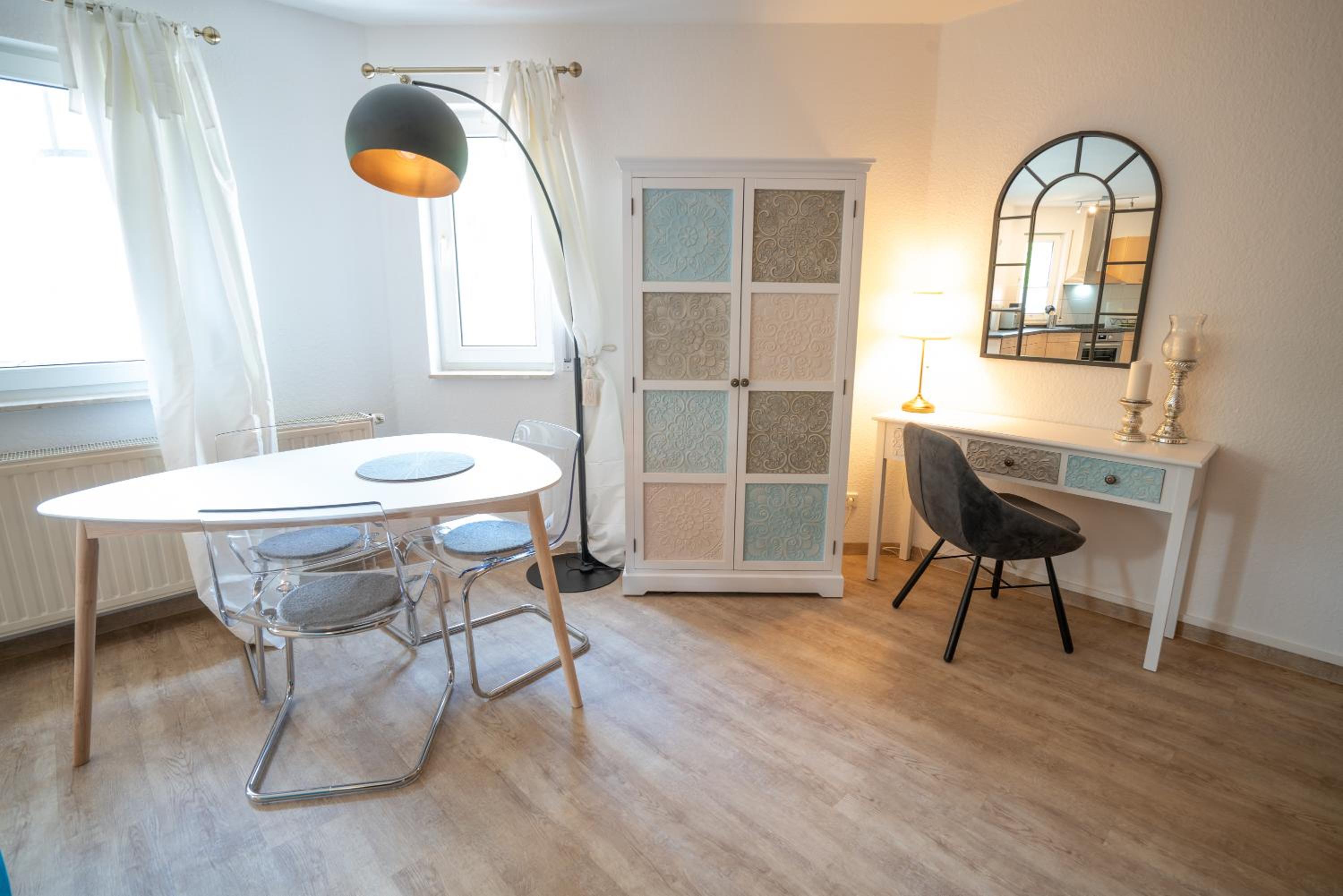 One-Bedroom Apartment - Photo 14