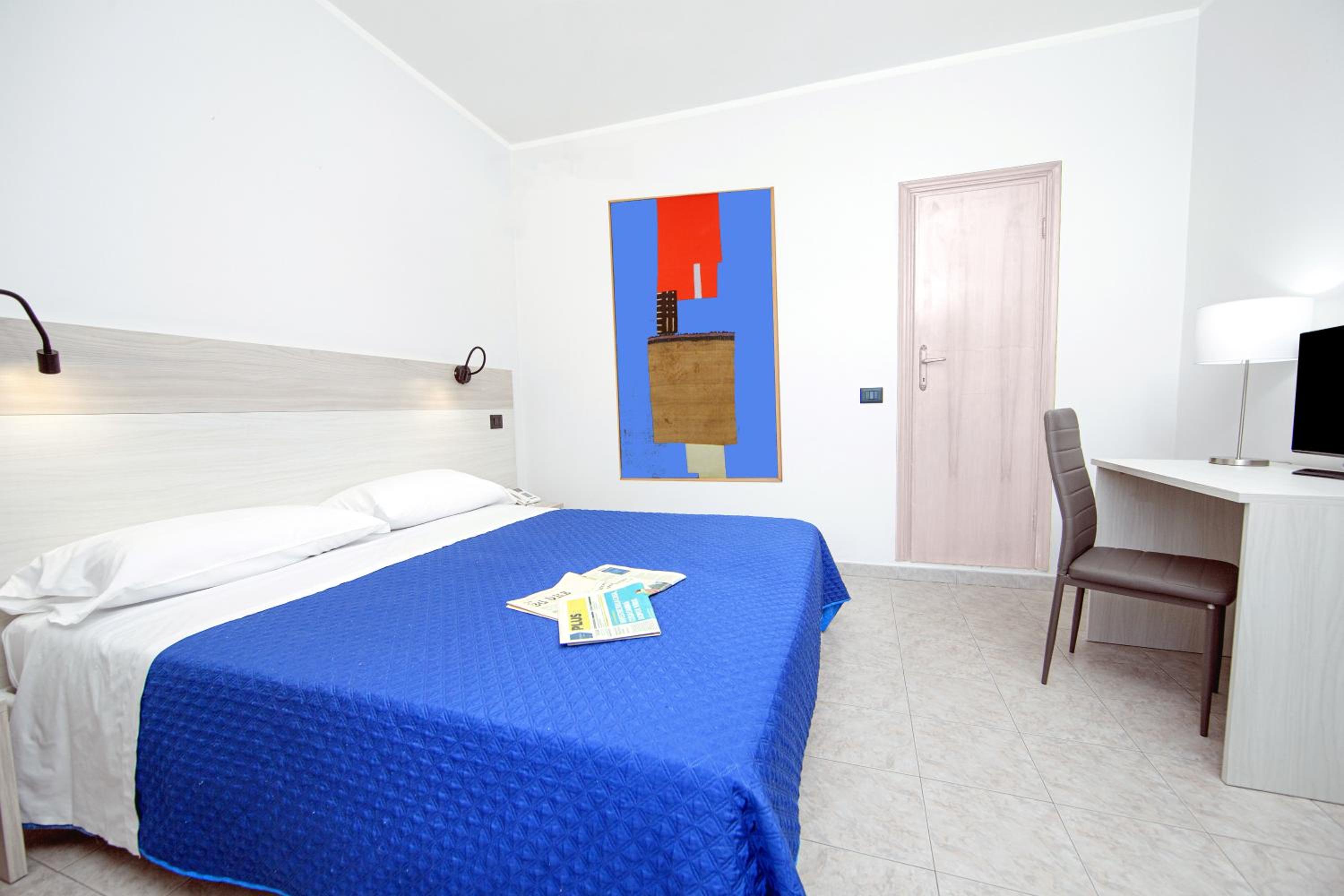 Double or Twin Room - Photo 1