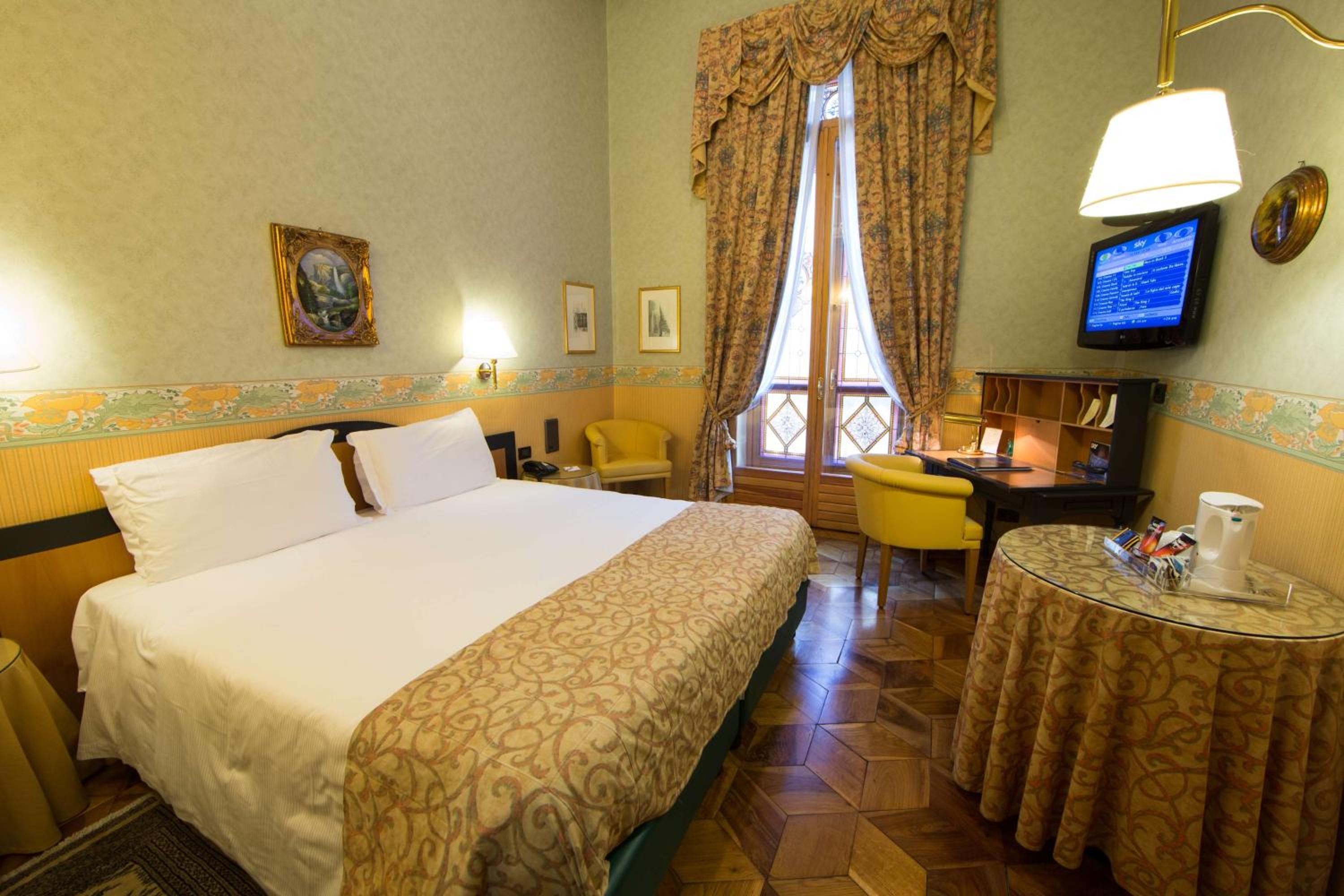 Classic Double Room - Photo 3