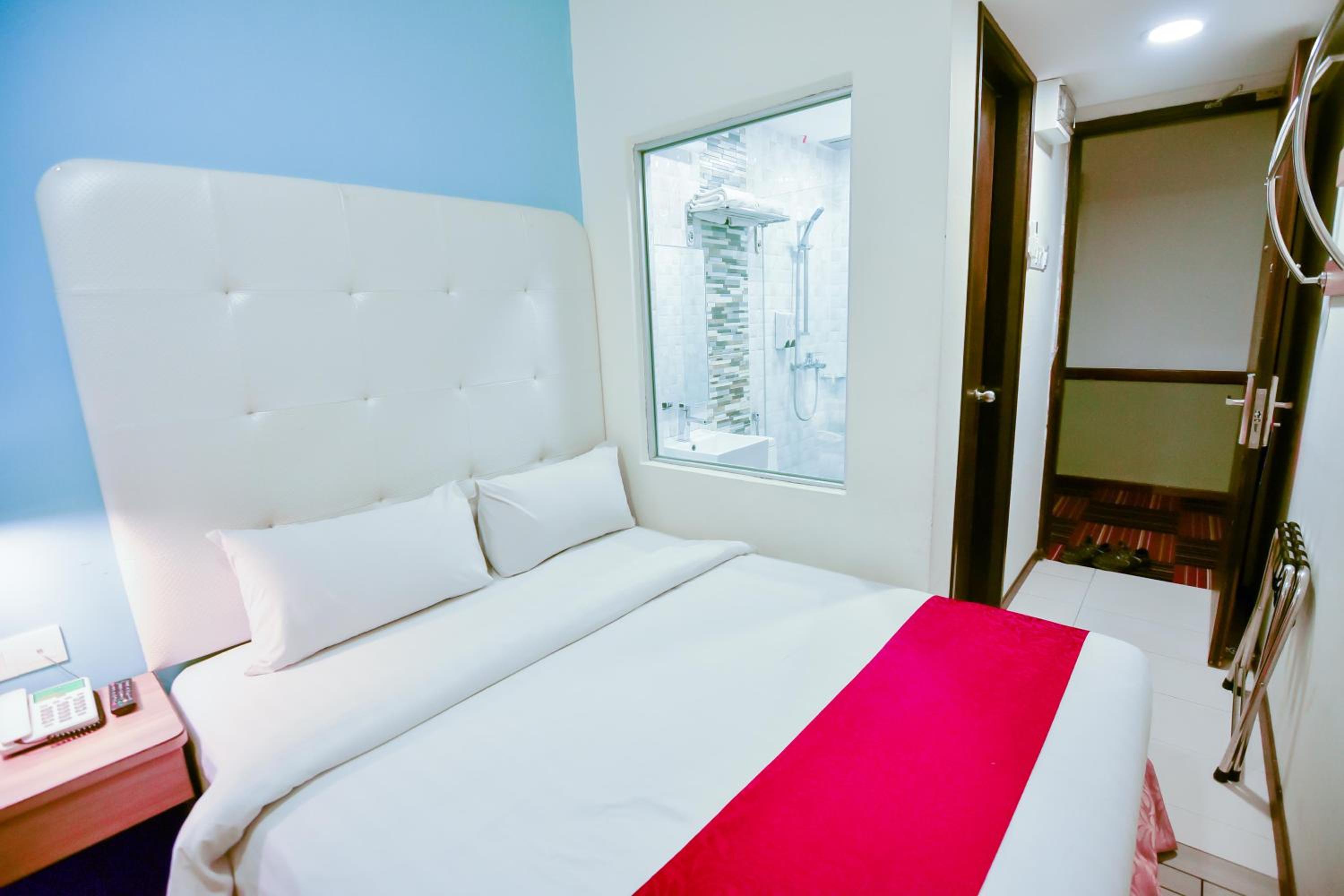 Standard Double Room photo 2