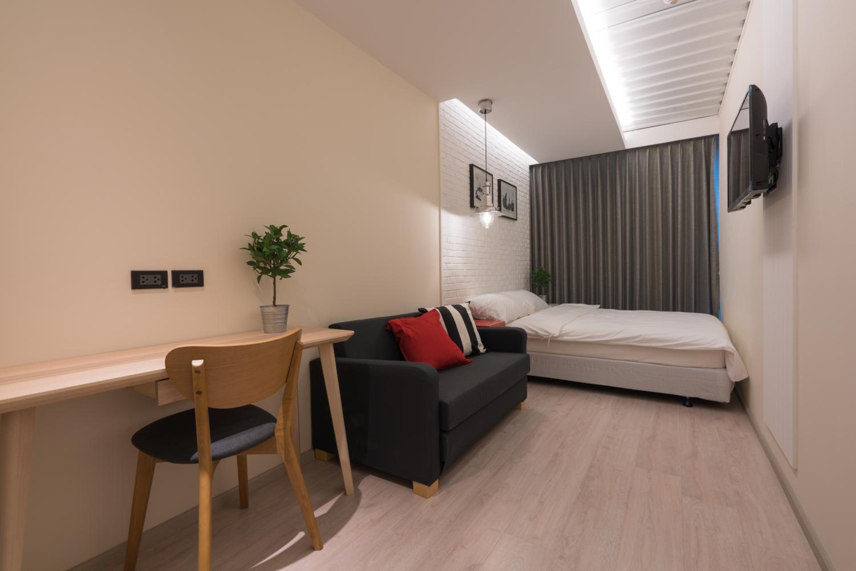 Double Room with Private Bathroom photo 2