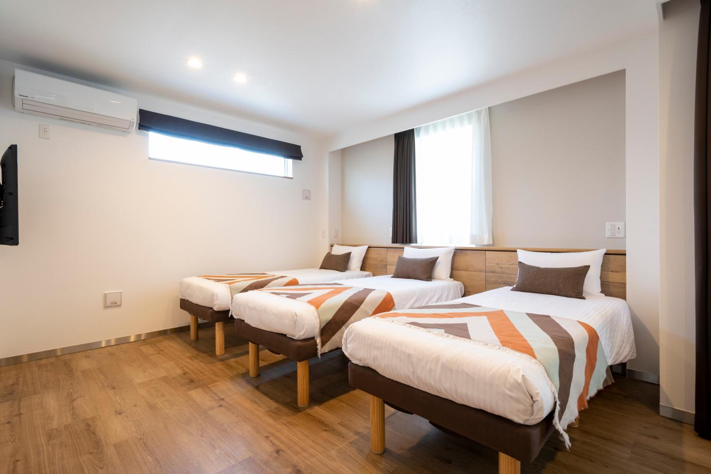 Standard Triple Room photo 2