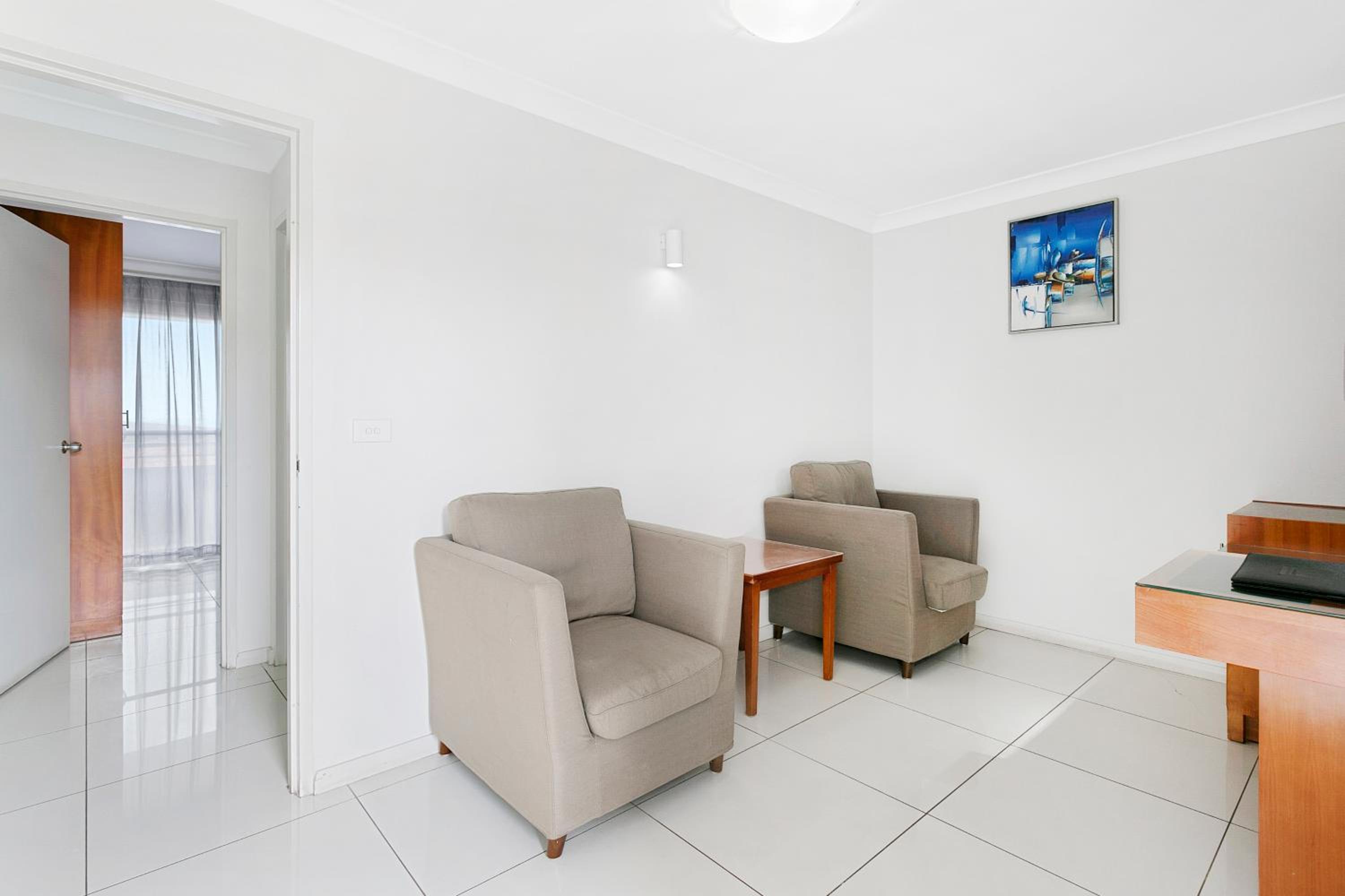Comfort Inn & Suites Burwood — photo 55