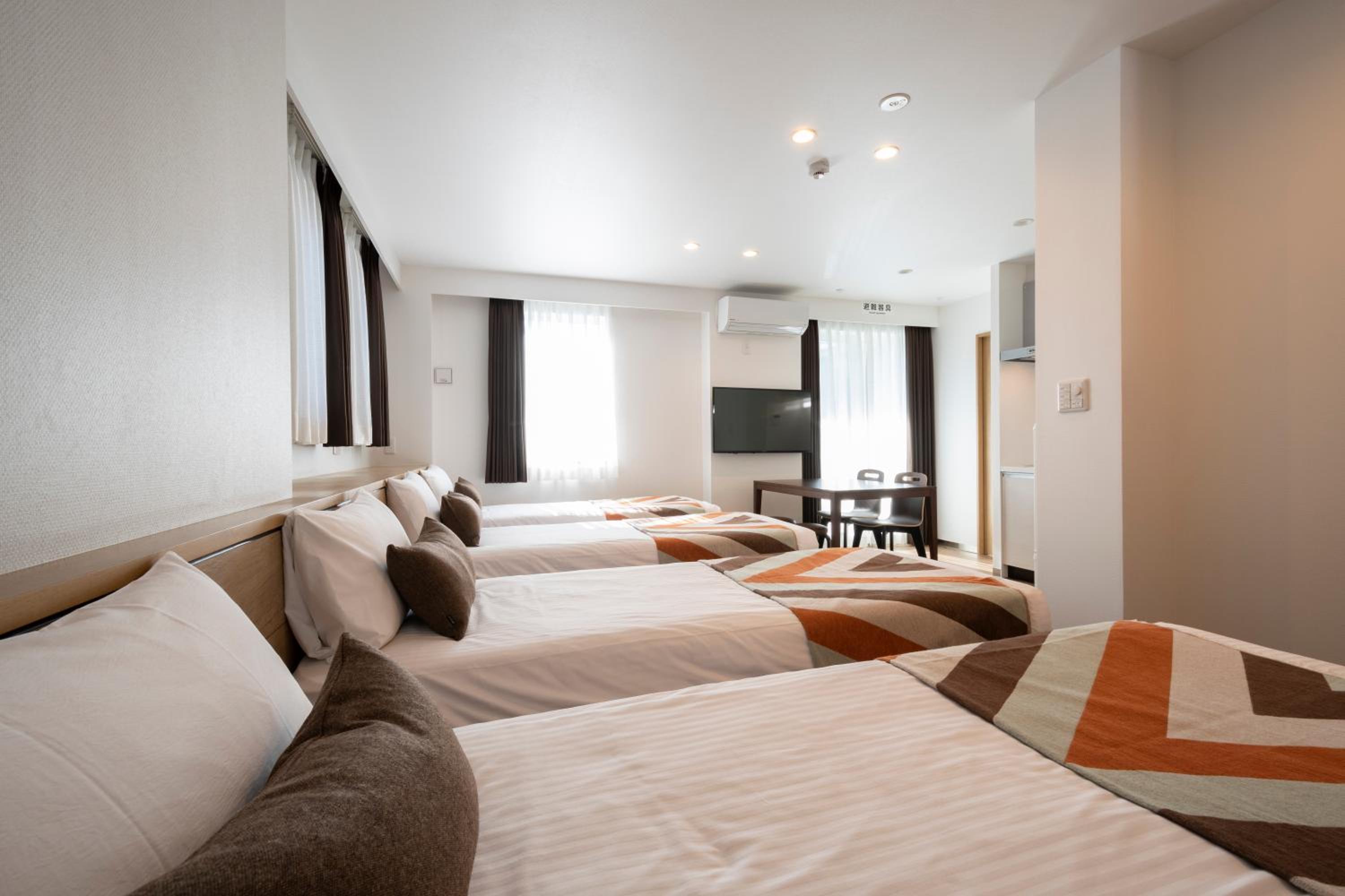 Superior Quadruple Room photo 1
