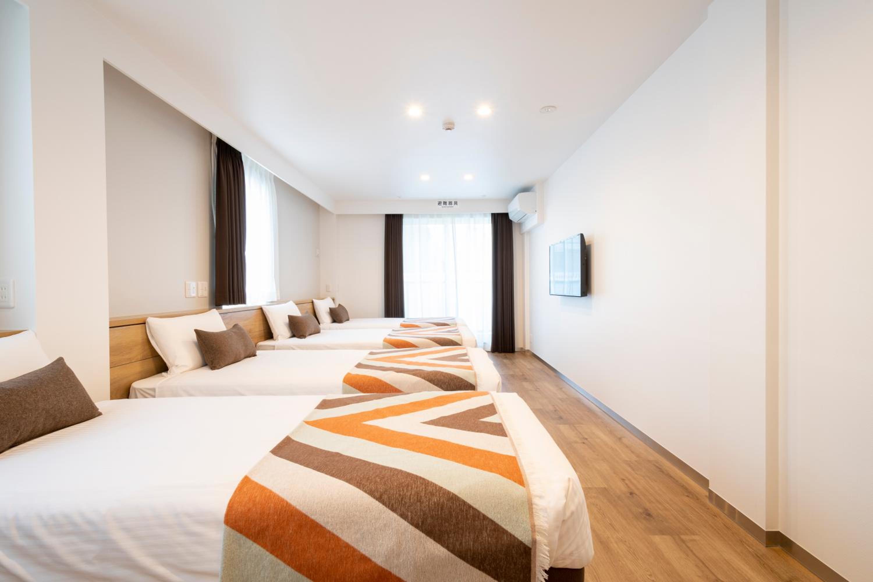 Deluxe Quadruple Room photo 3
