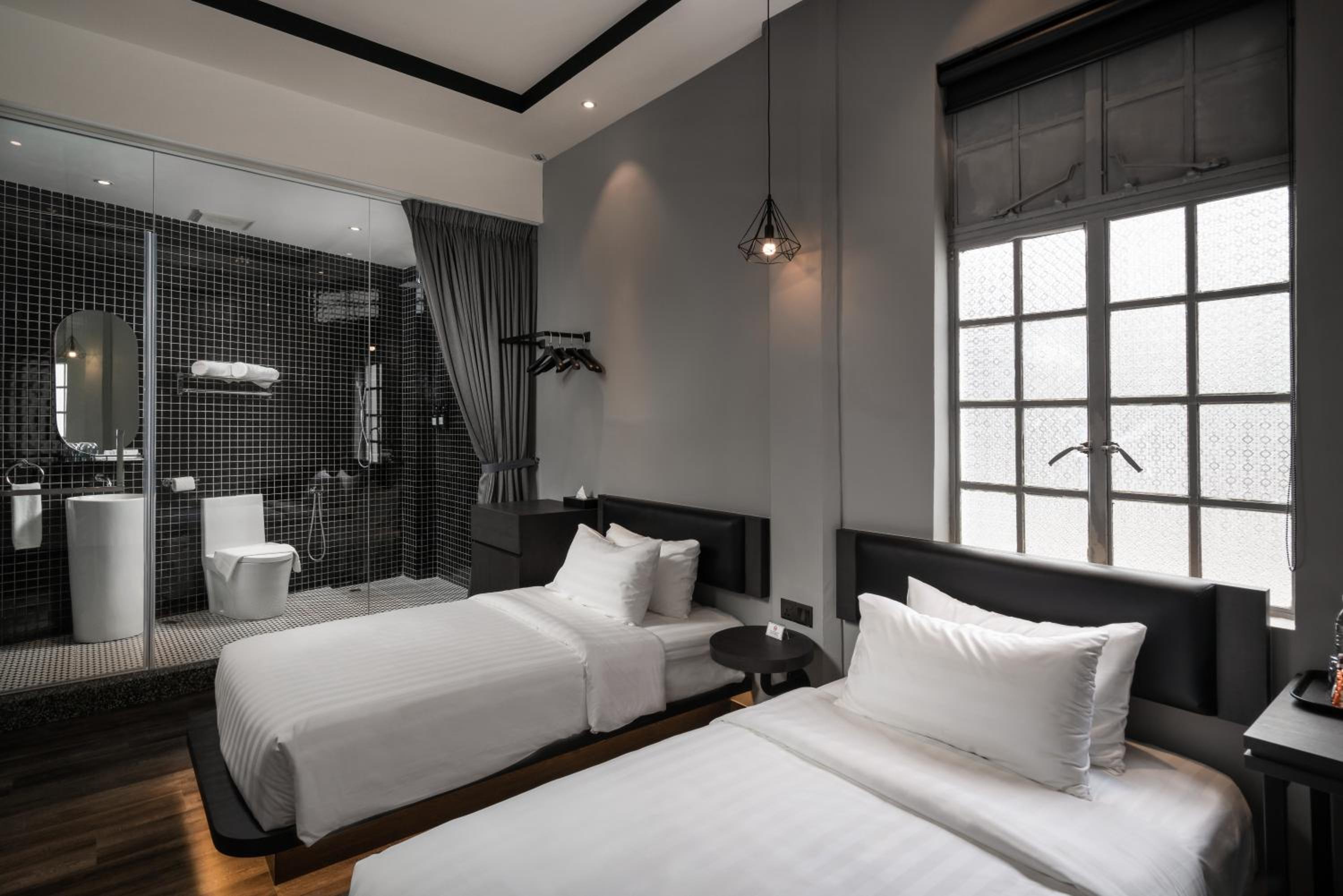 Deluxe Twin Room - Photo 3