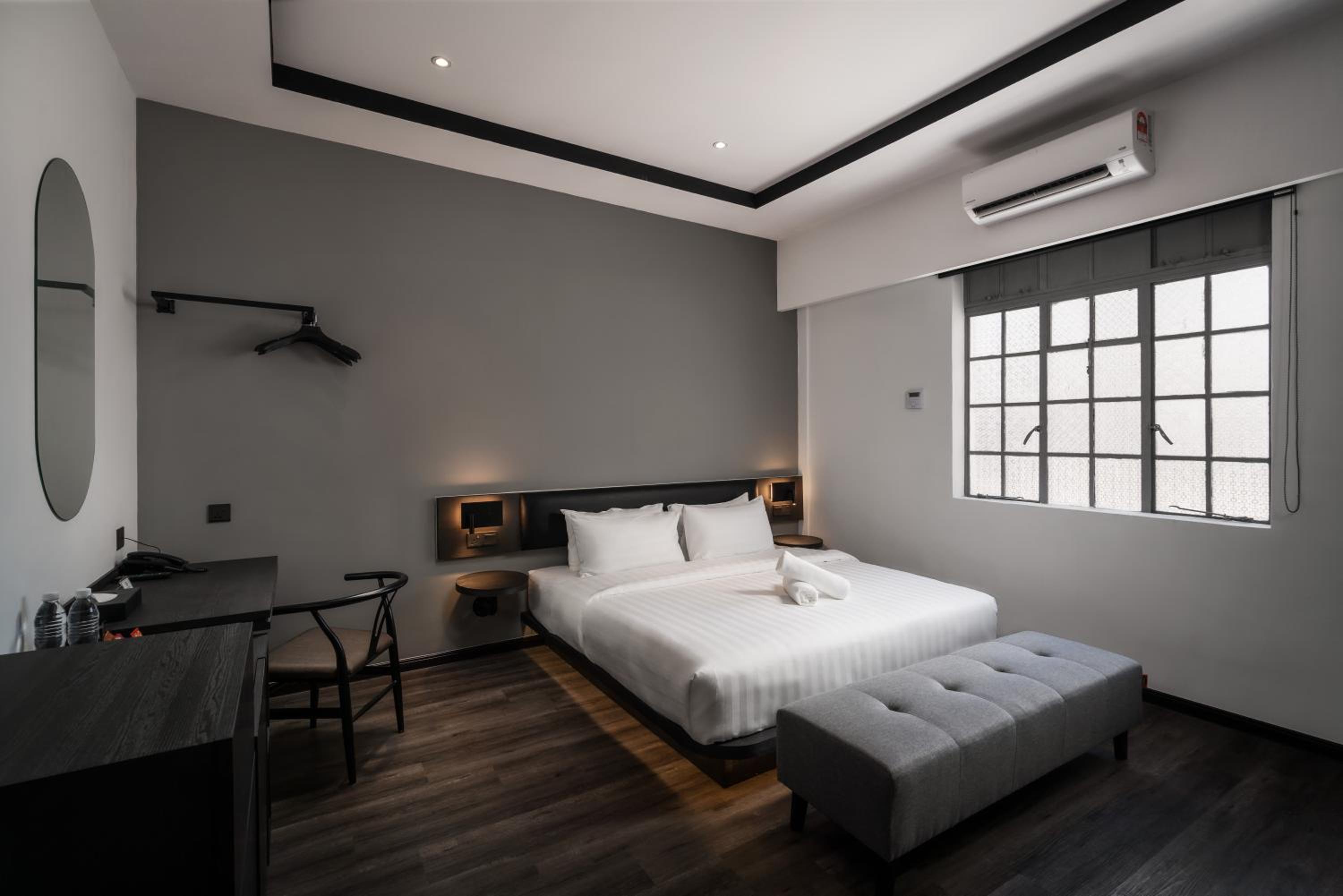 Deluxe Double Room - Photo 1