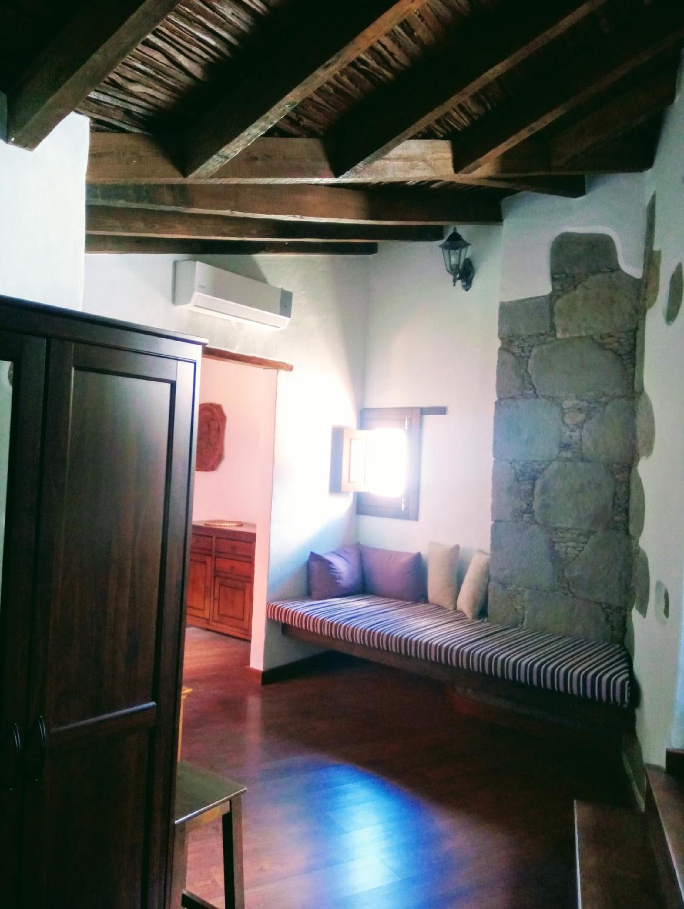 Apartment - Photo 4