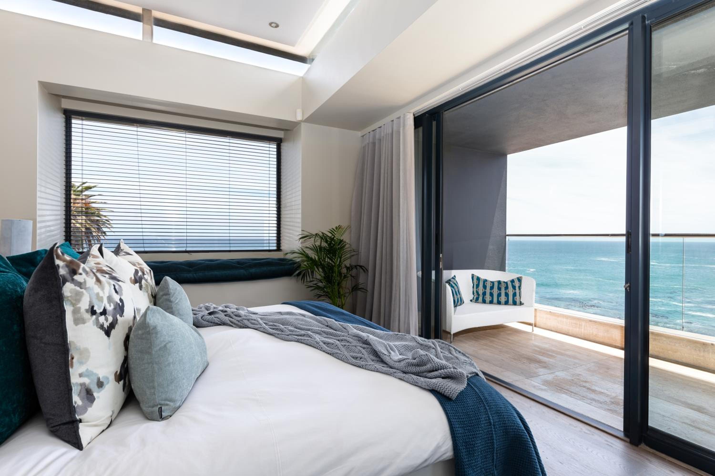 Executive Suite with Sea View - Photo 19