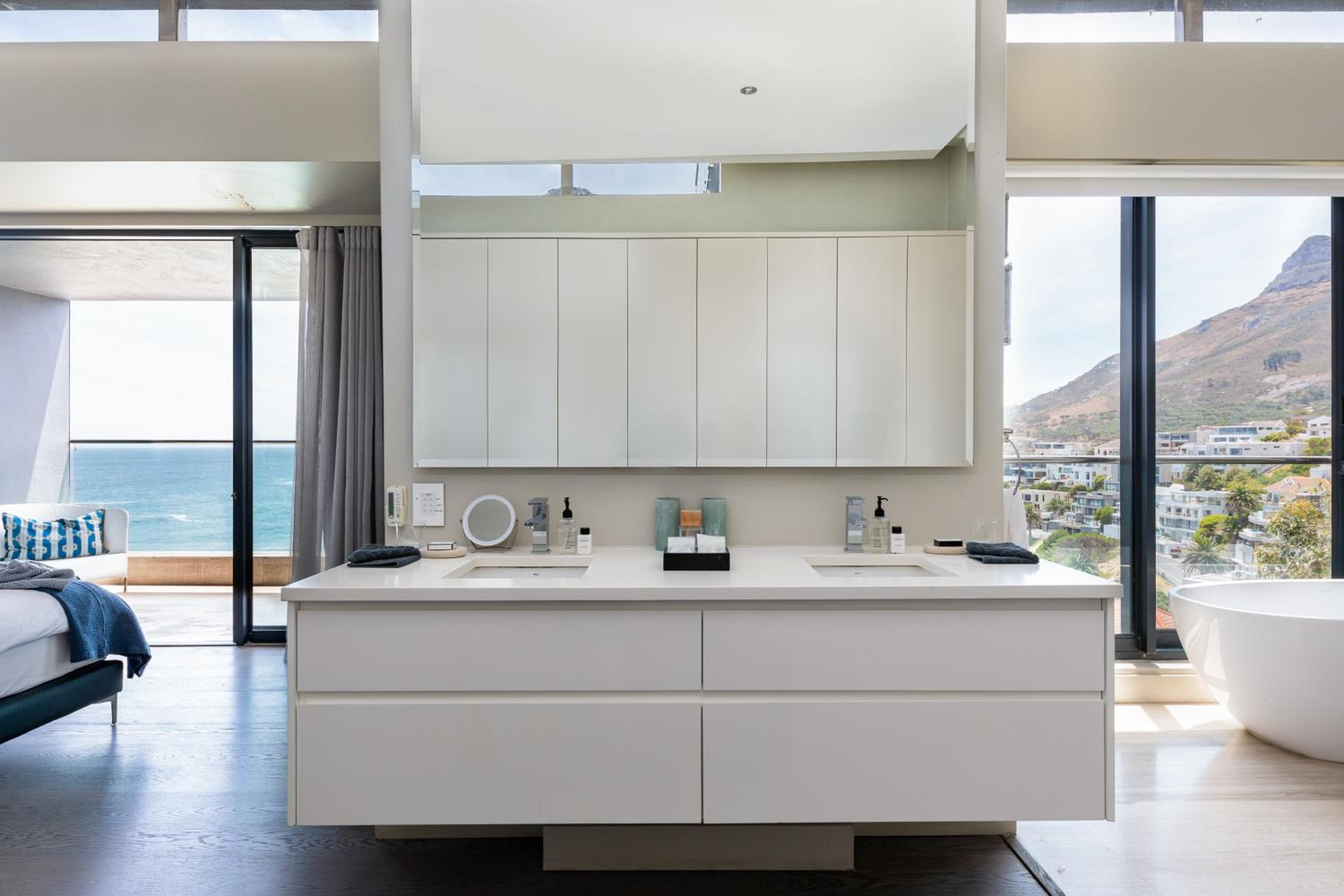 Executive Suite with Sea View - Photo 12