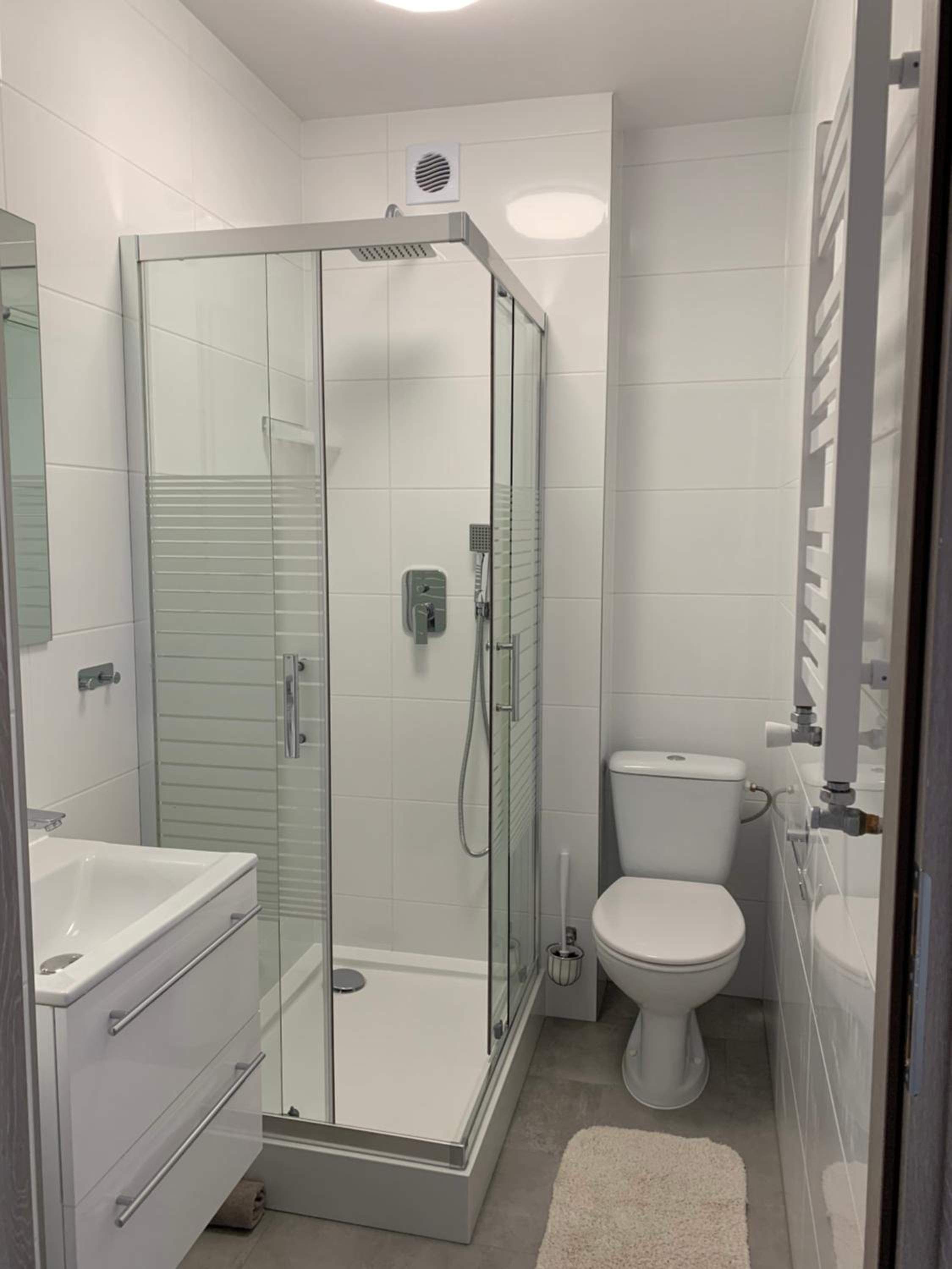 Double Room with Balcony - Photo 6