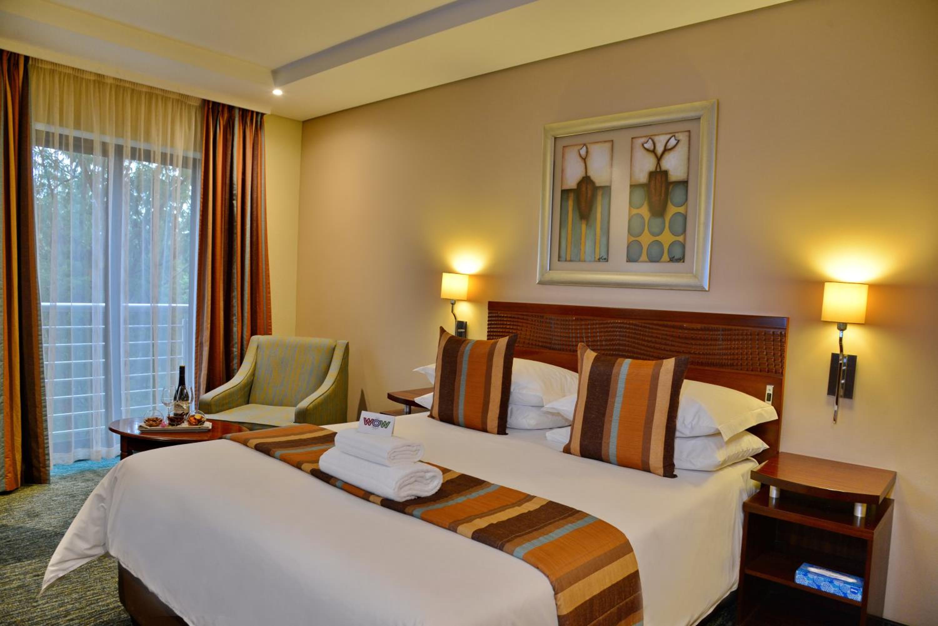Double Room - Non-Smoking - Photo 2