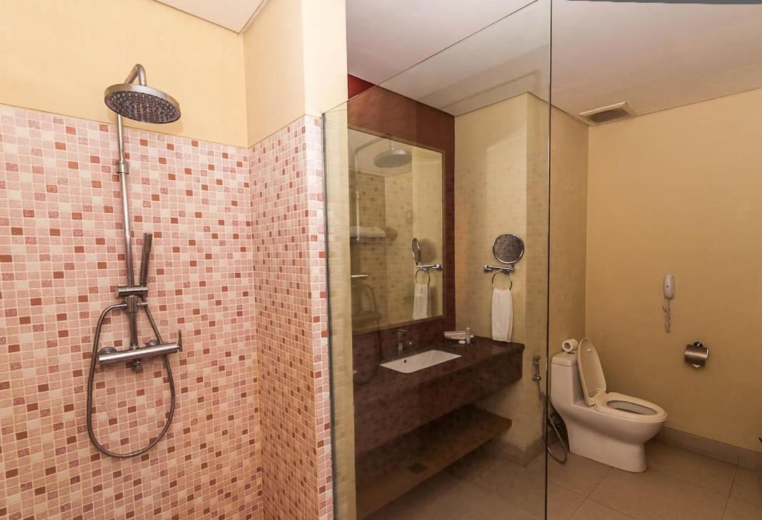 Deluxe Lagoon Double or Twin Room photo 2