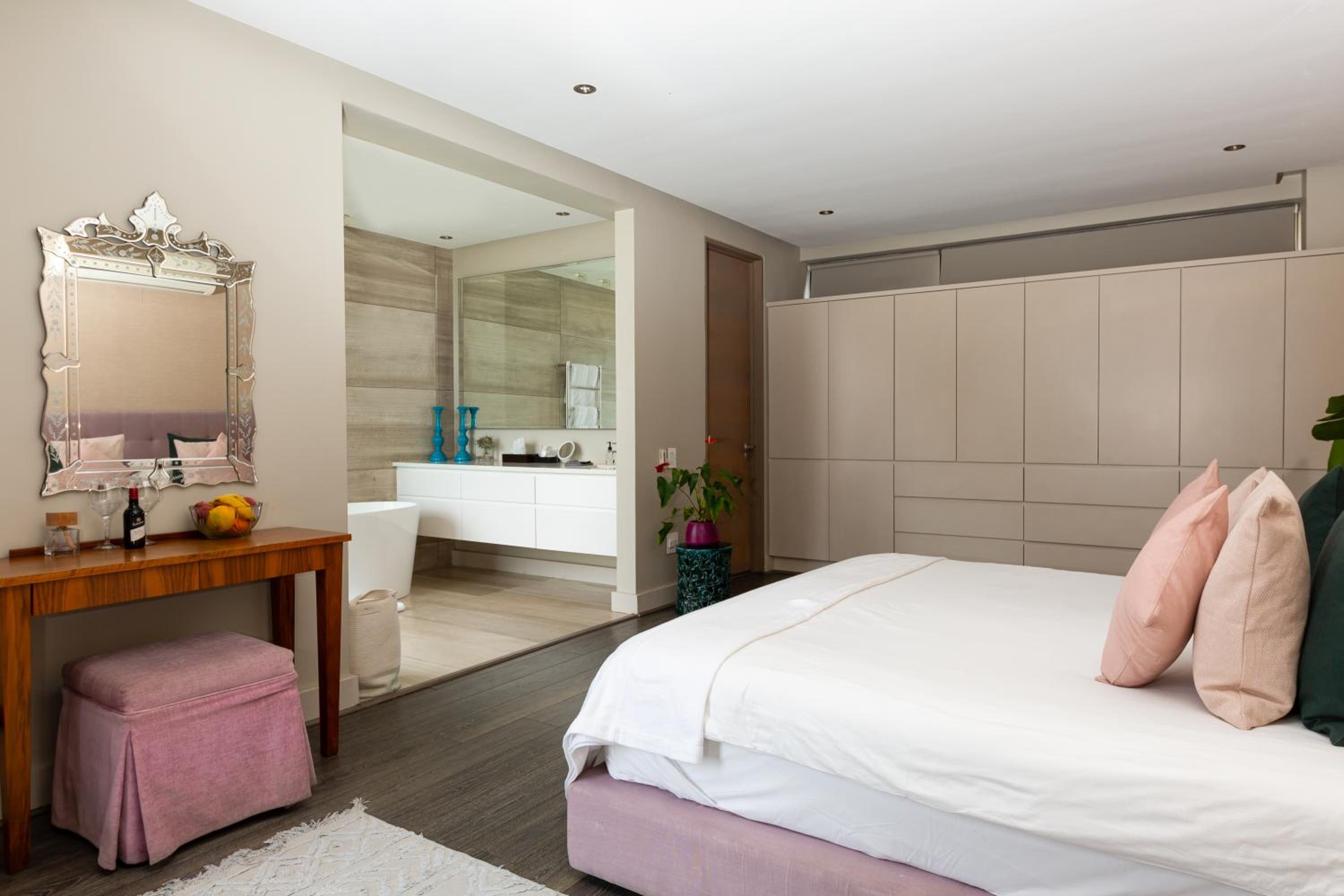 Garden View Suite - Photo 1