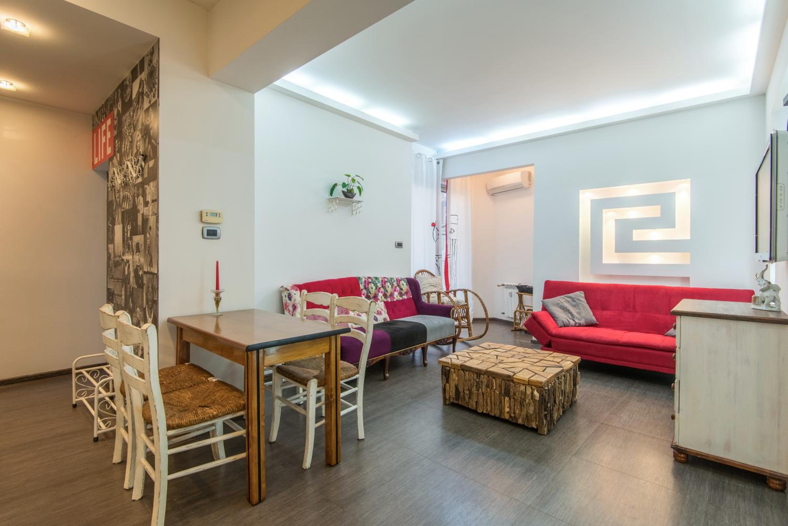 Two-Bedroom Apartment - Photo 1