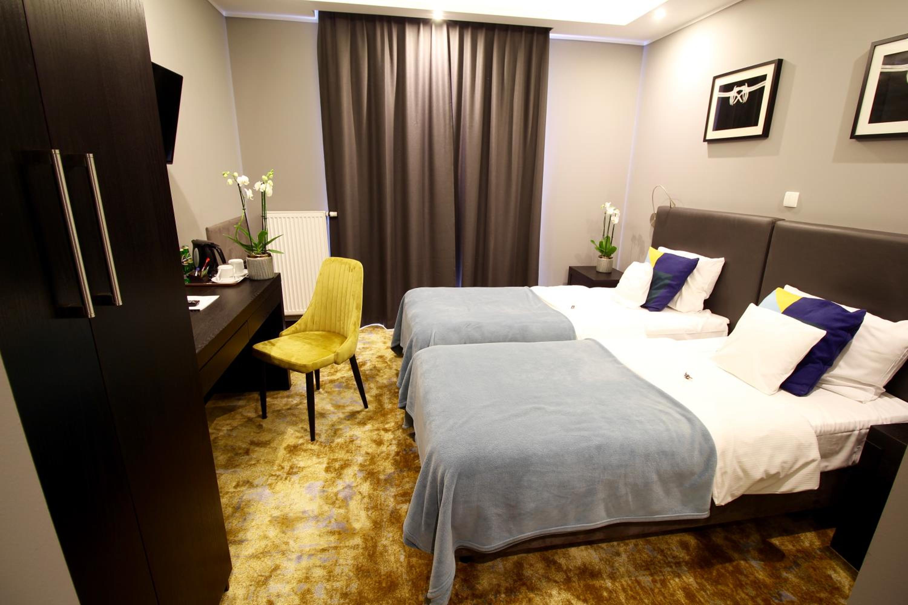 Standard Twin Room photo 1