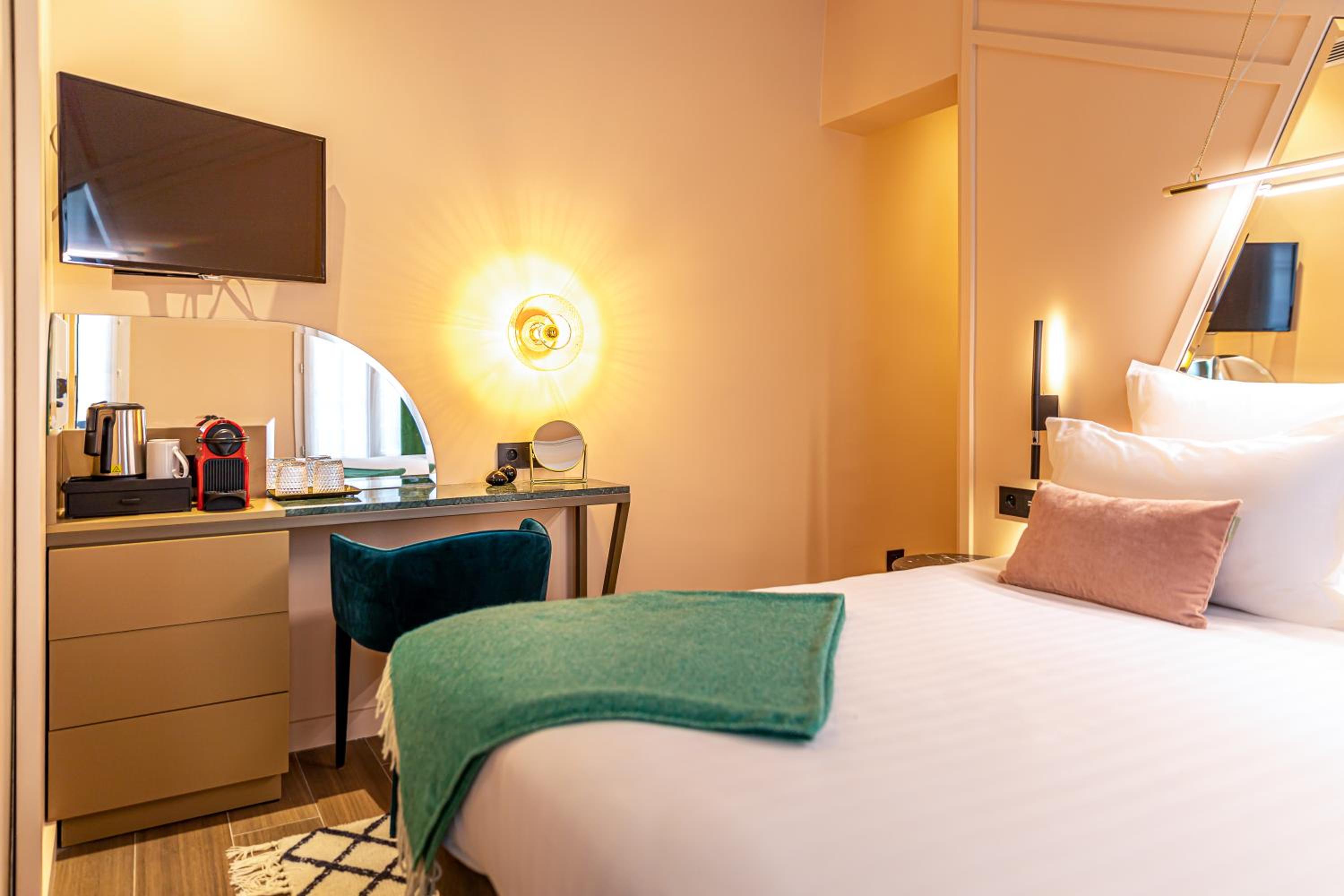Standard Double Room photo 2