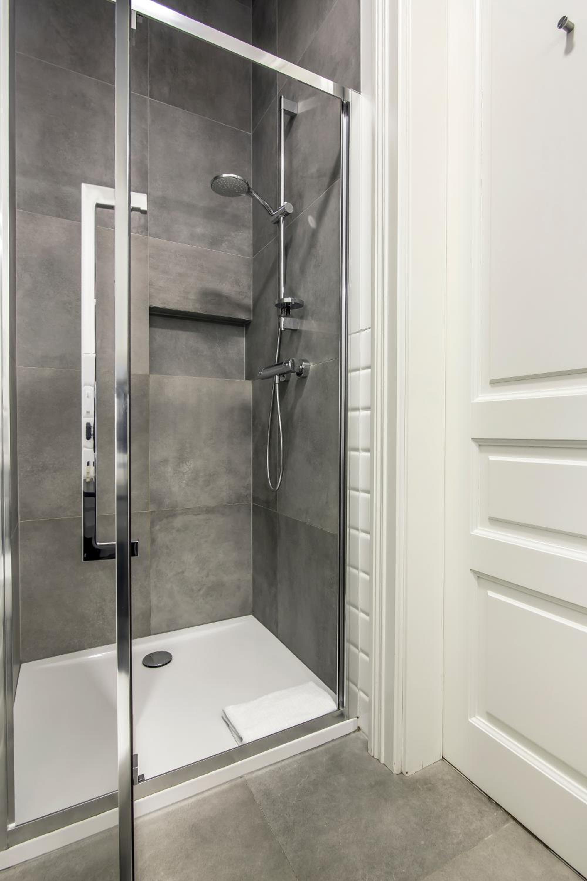 Deluxe Apartment - Photo 11