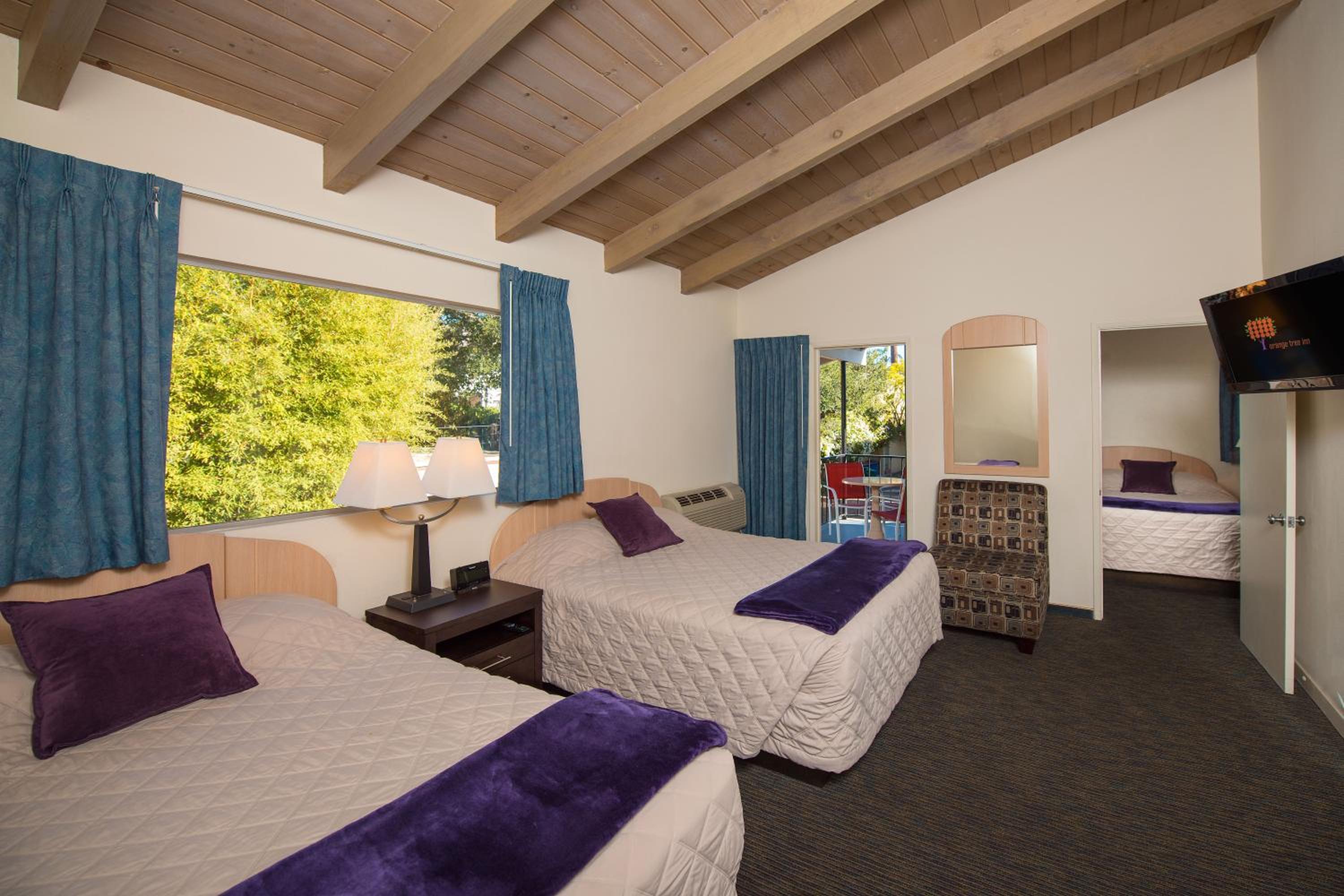 Two-Bedroom Suite photo 1