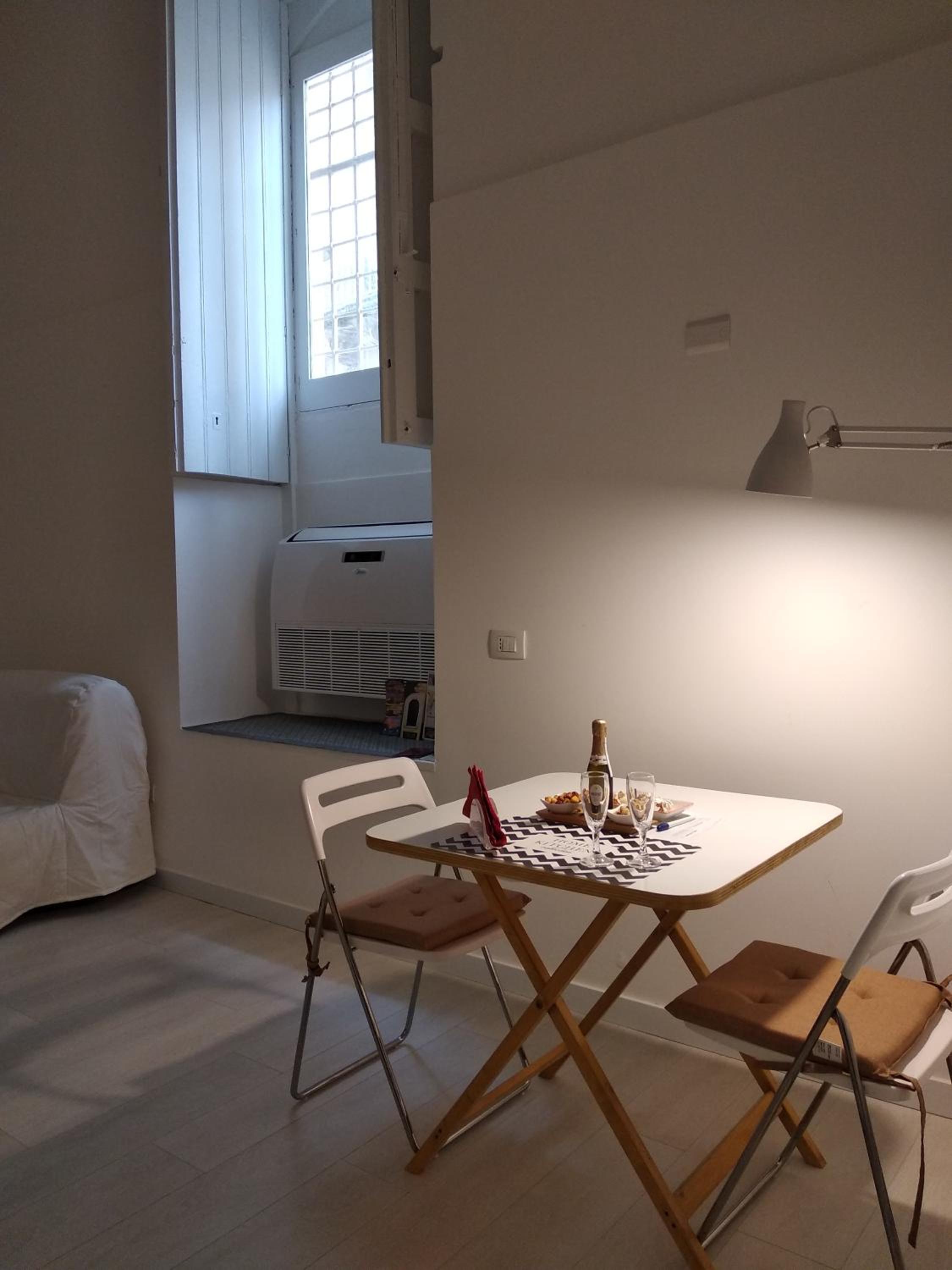Twin Room - Photo 6