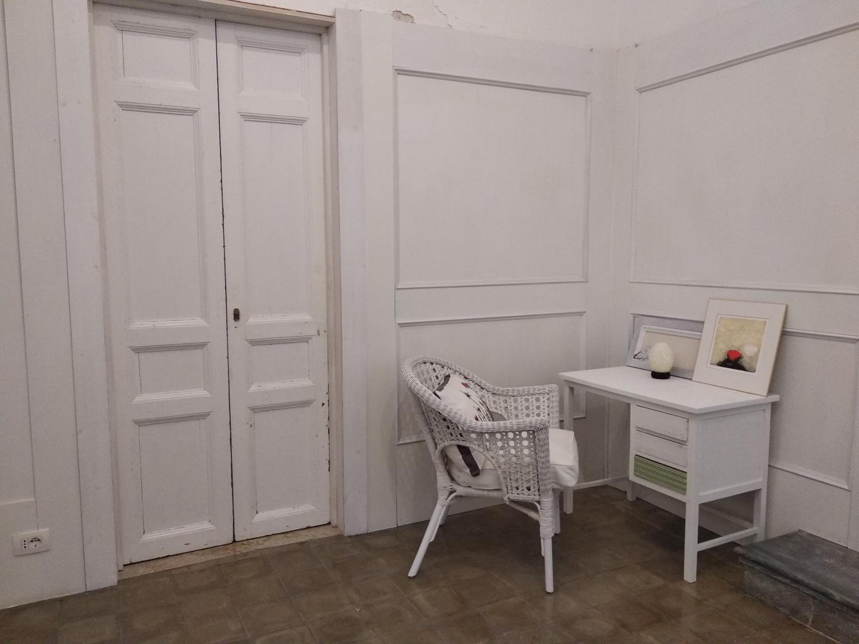Twin Room - Photo 8