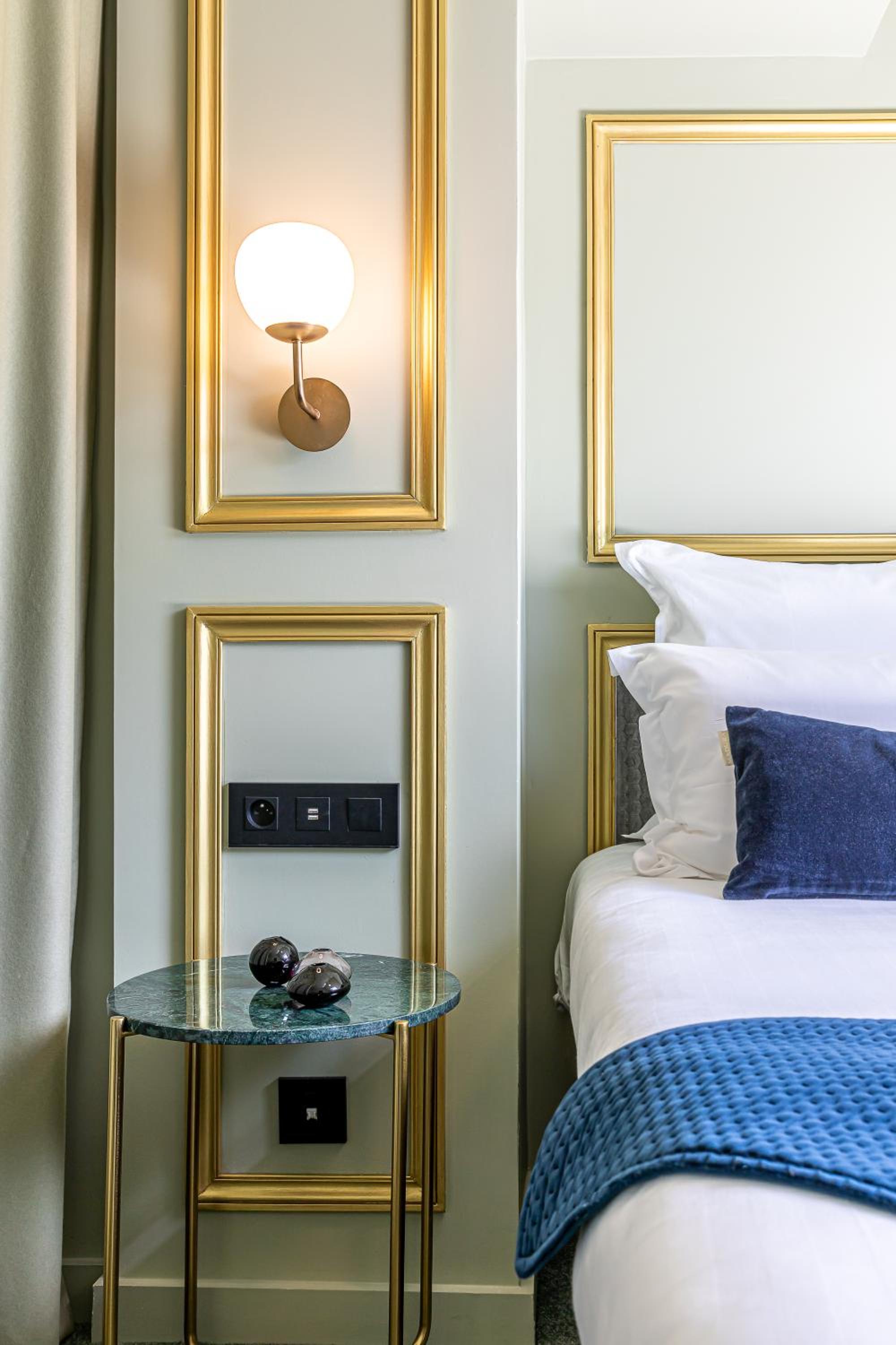 Deluxe Double Room photo 2
