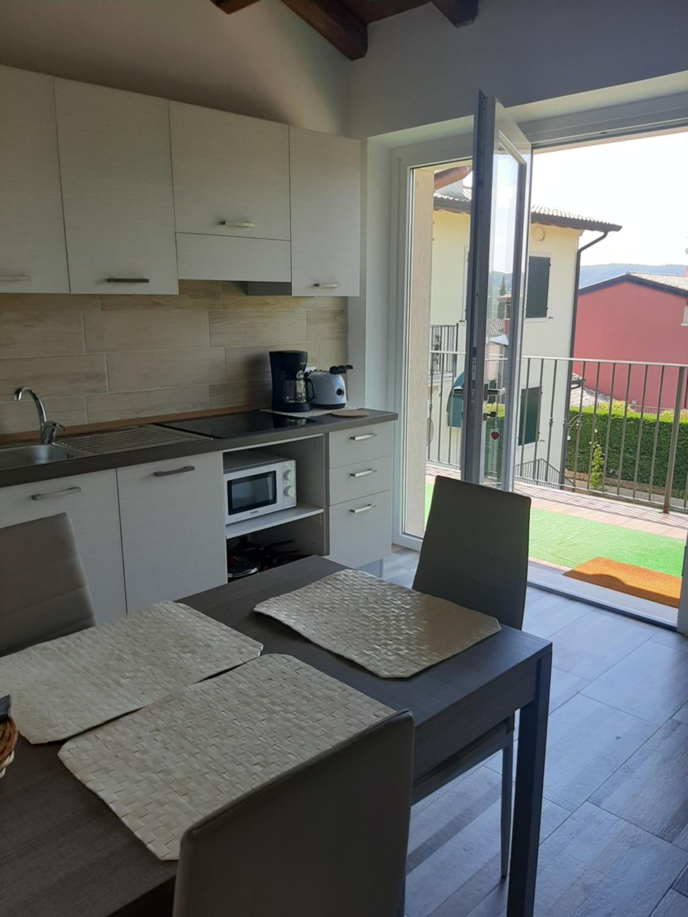Apartment - Photo 11