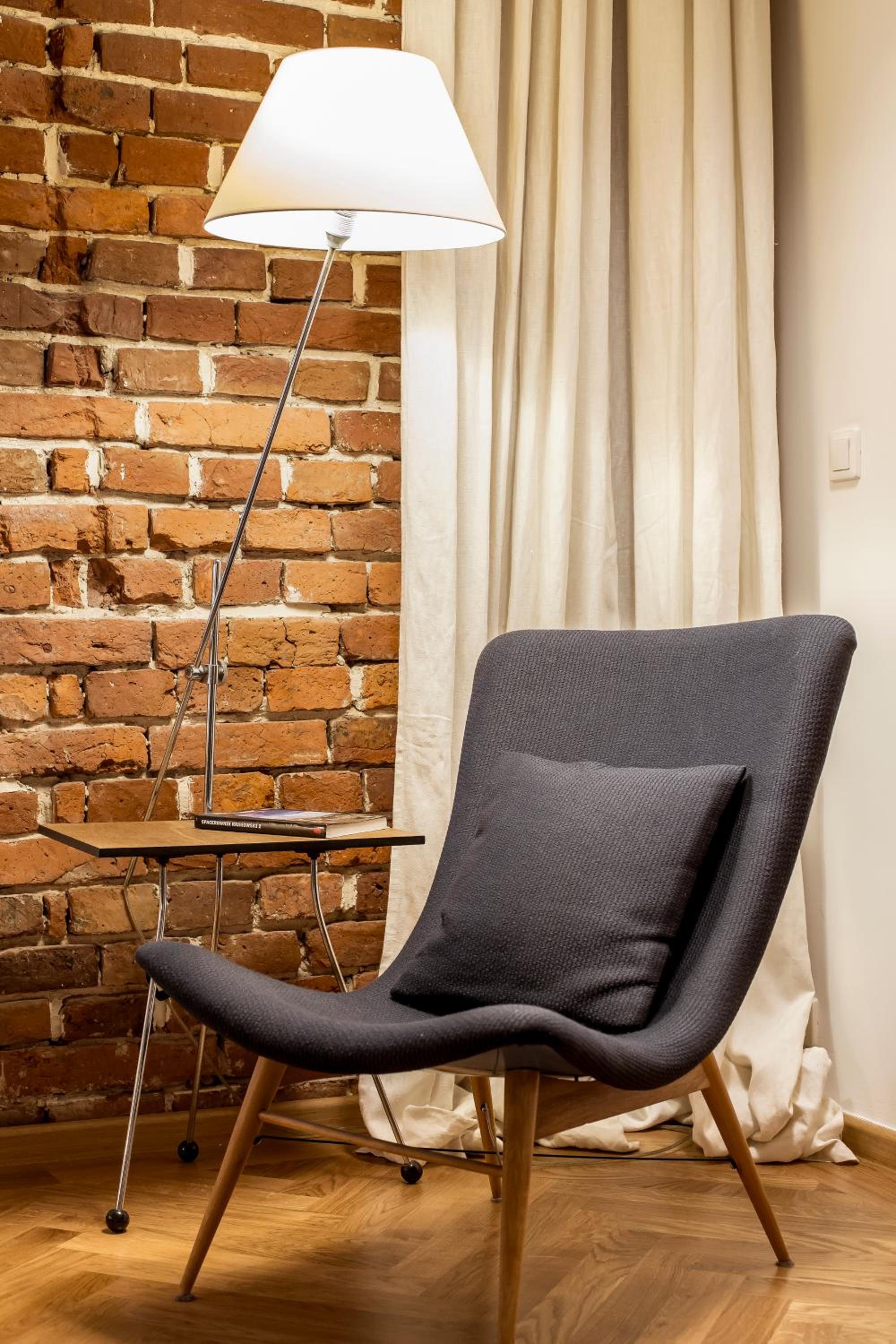 Executive Apartment - Photo 6