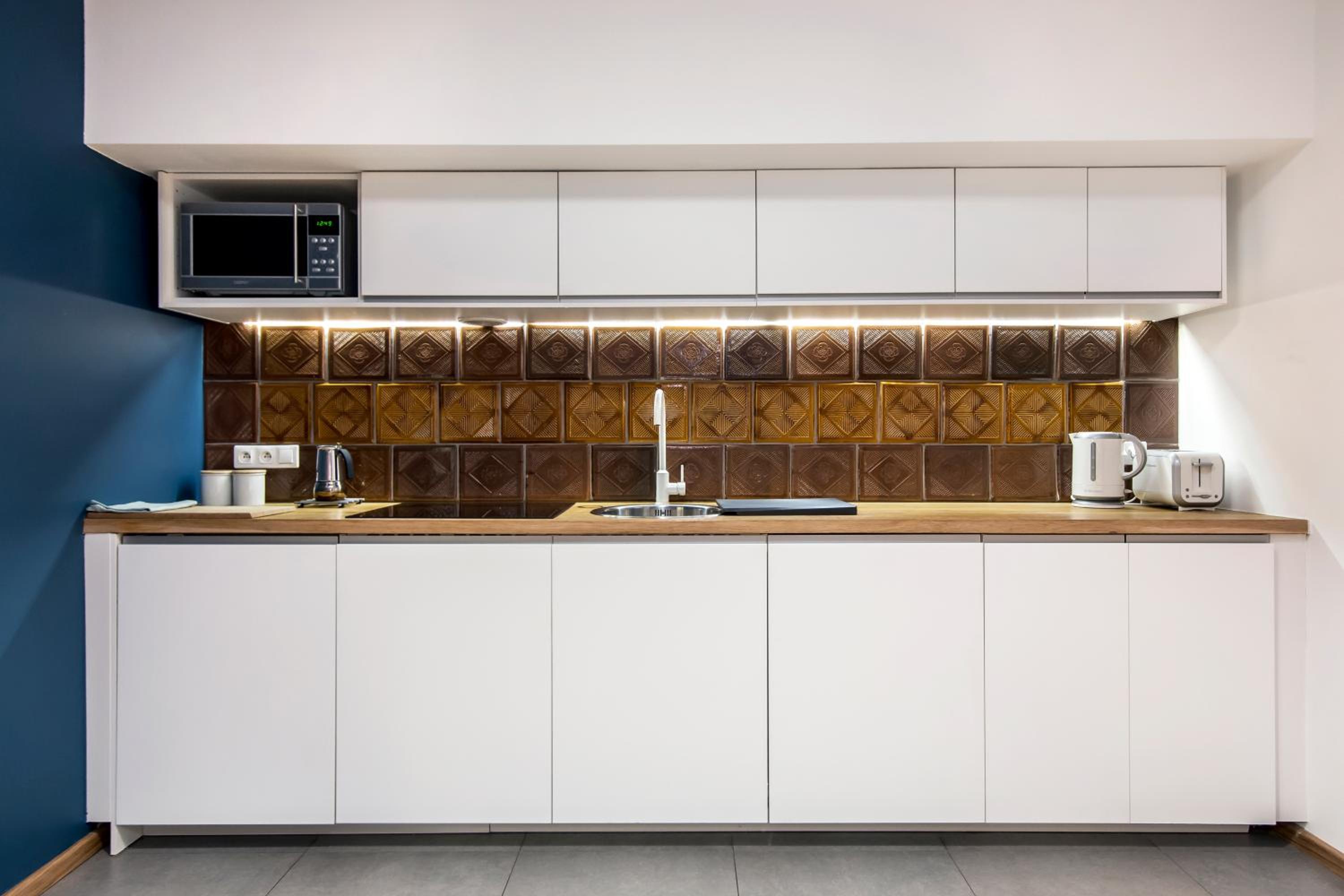 Executive Apartment - Photo 12