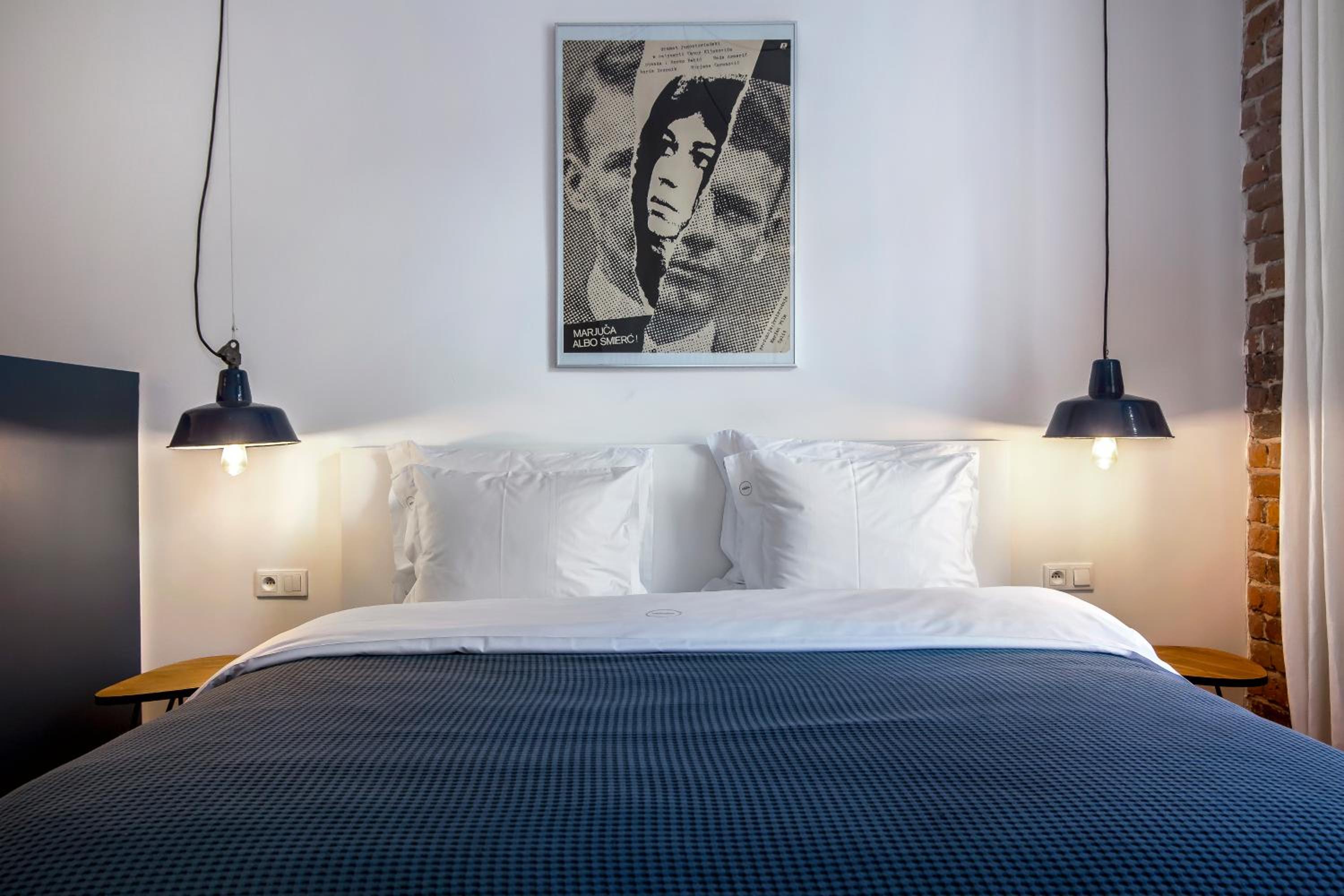 Executive Apartment - Photo 10