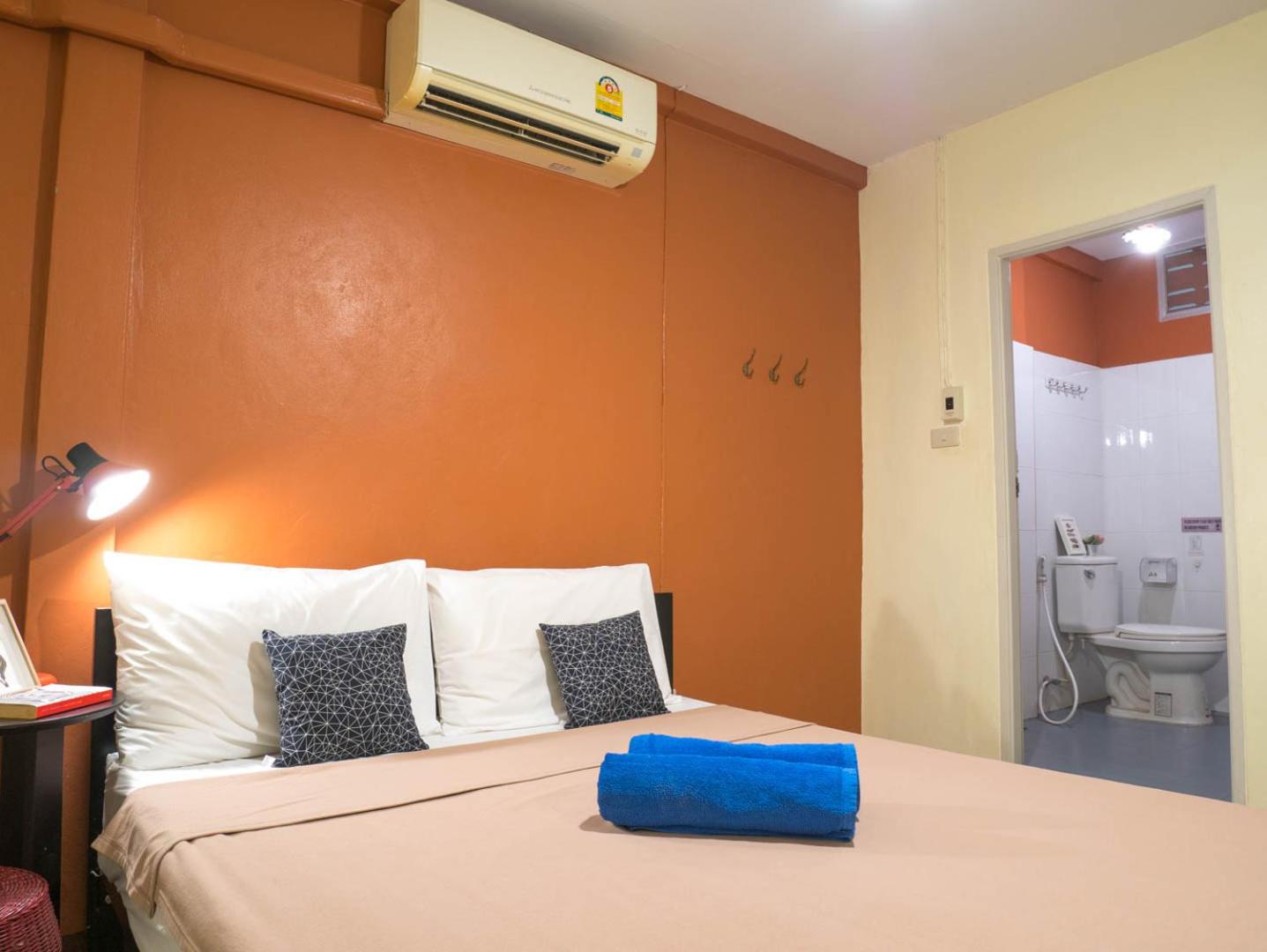 Double Room with Private Bathroom photo 2