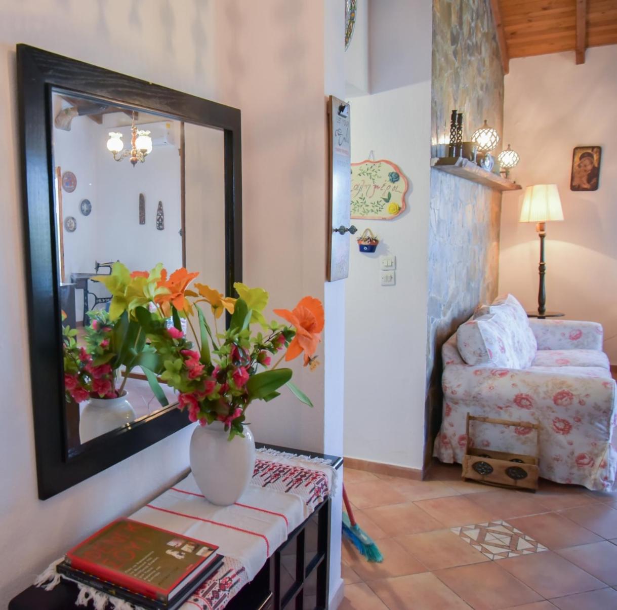 Three-Bedroom House photo 1