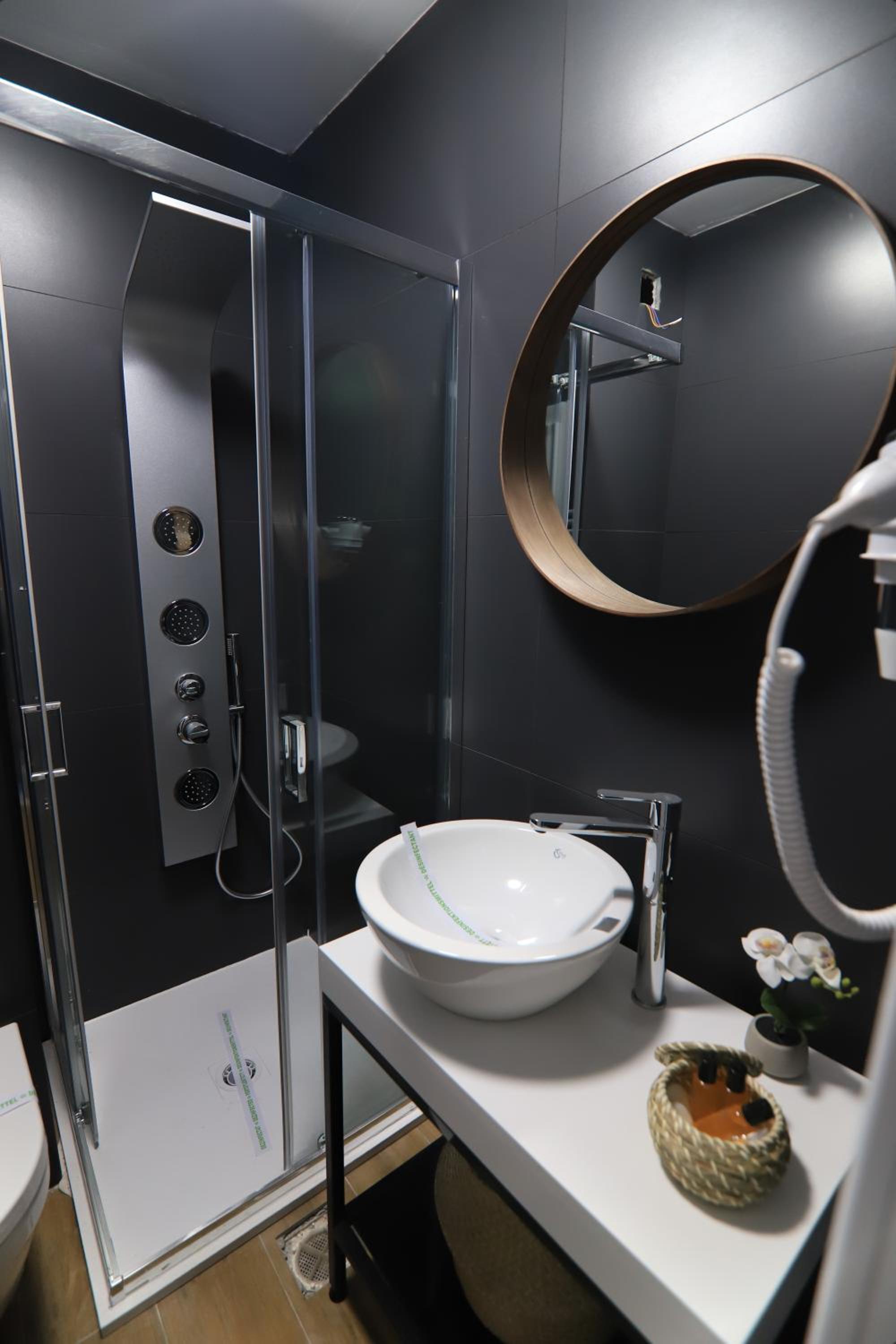 Superior Double Room - Photo 8