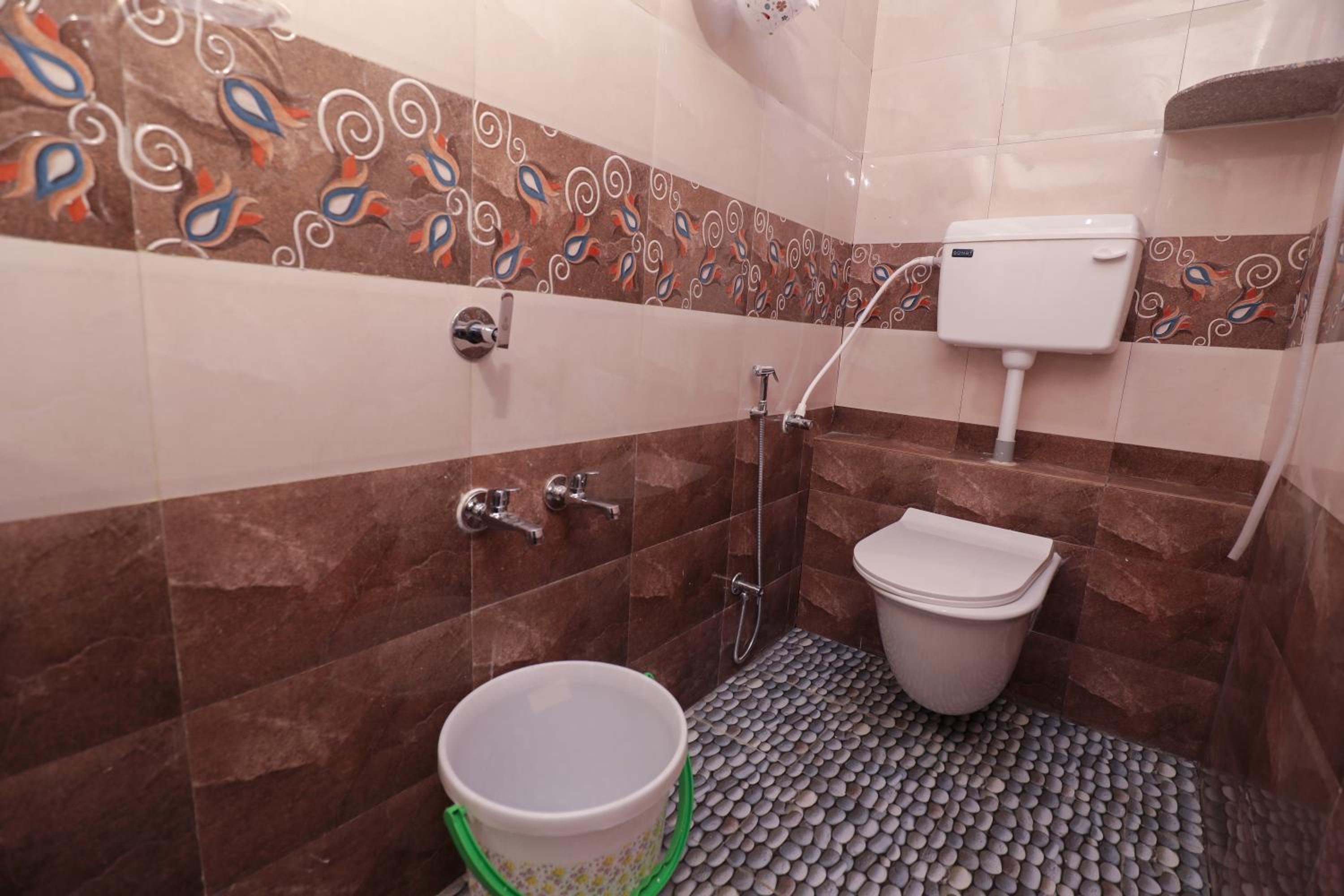 Deluxe Triple Room - Photo 5